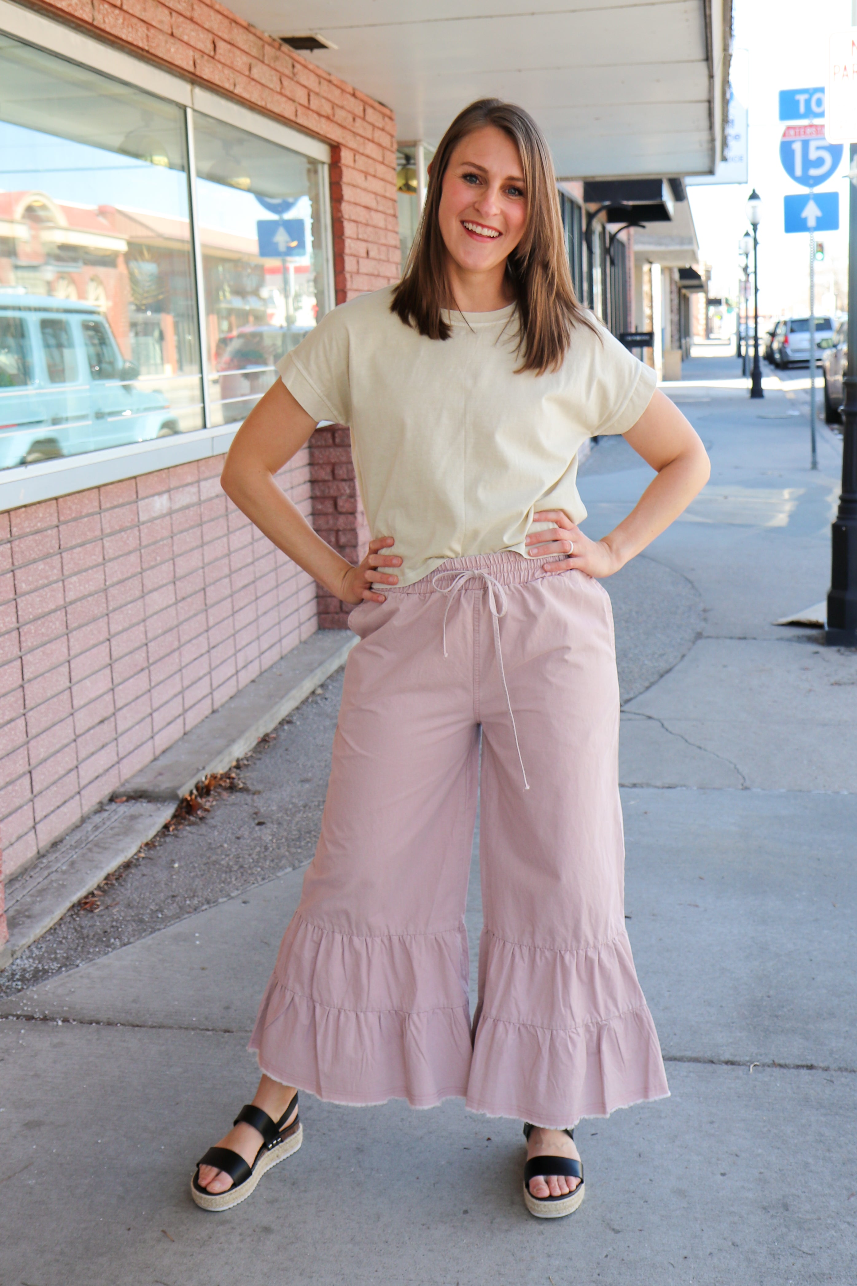 Washed Boxy Knit Top in Khaki T-Shirt Blu Pepper- Tilden Co.
