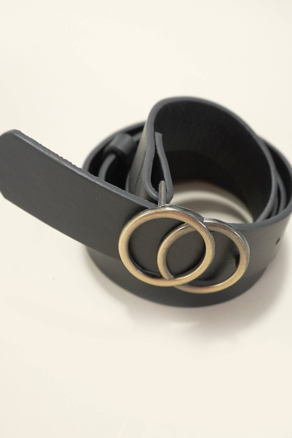 DOUBLE O BUCKLE FAUX LEATHER BELT JOSSLYN by wall to wall- Tilden Co.