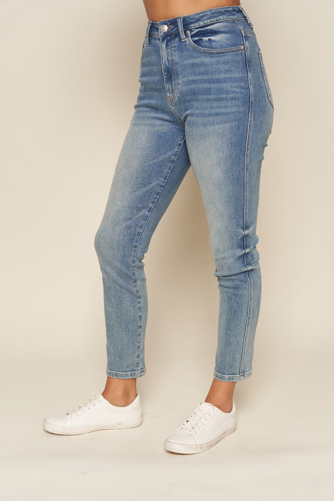 Stretch High Rise Ankle Girlfriend Jeans    Jeans Tea n Rose- Tilden Co.