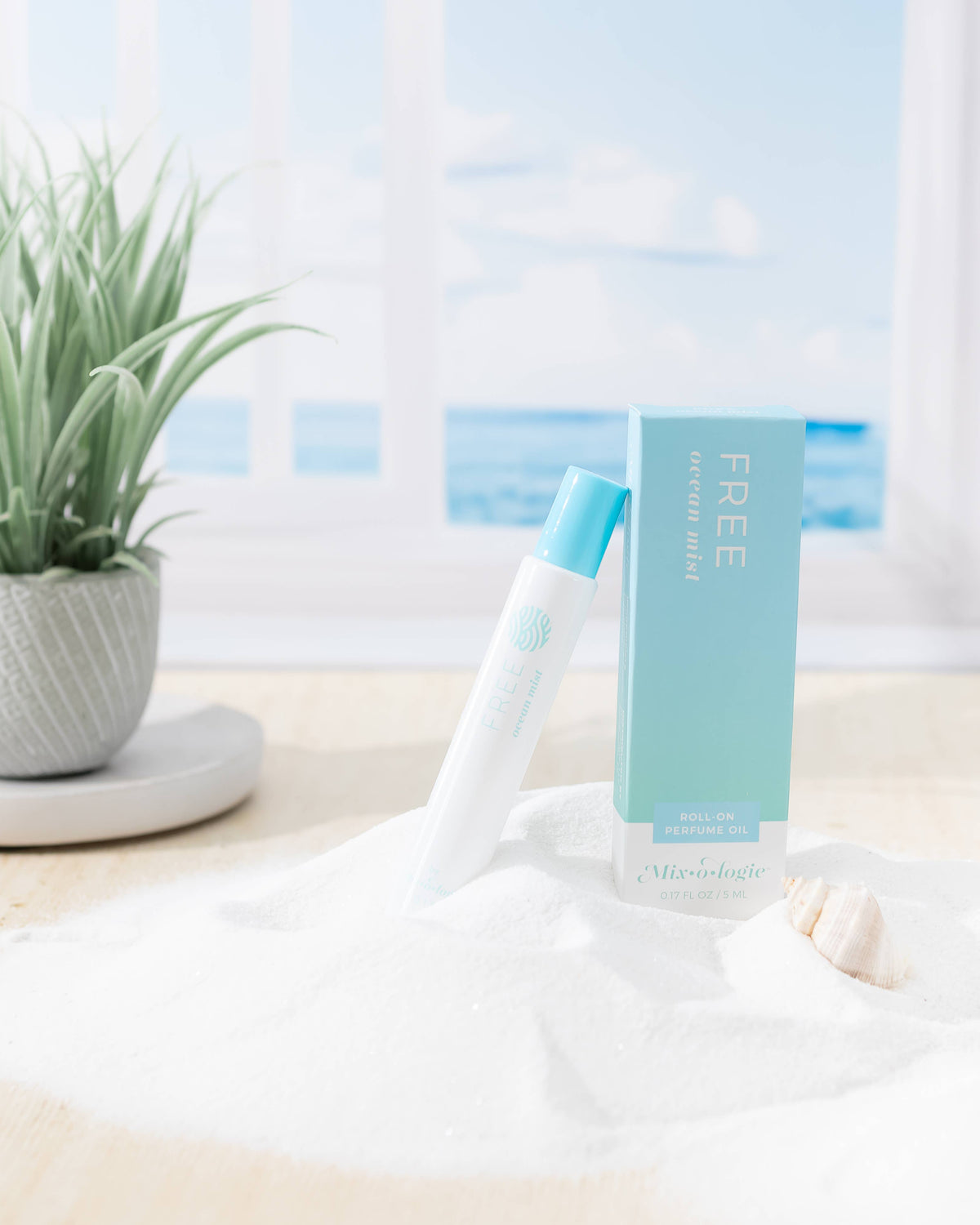 Free (Ocean Mist) | Rollerball Perfume Oil Roll-On perfume Mixologie- Tilden Co.