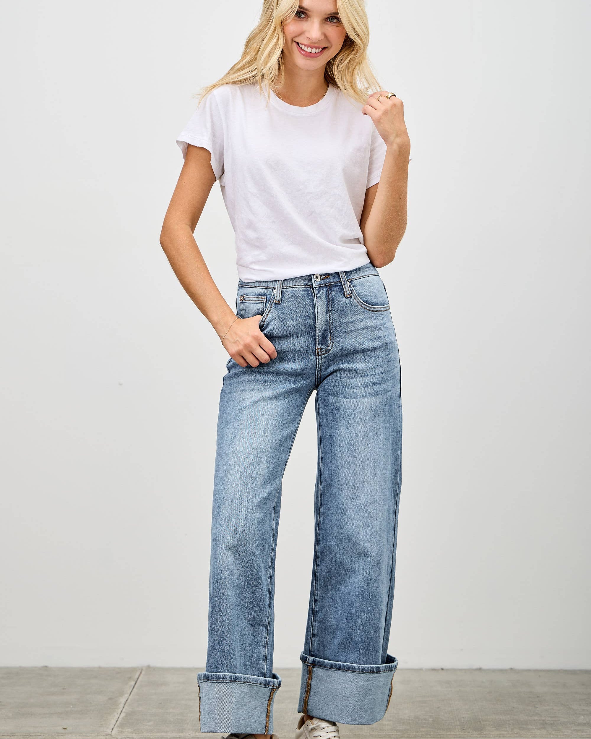 Mid Rise Cuffed Jeans Jeans SAIGE DENIM- Tilden Co.