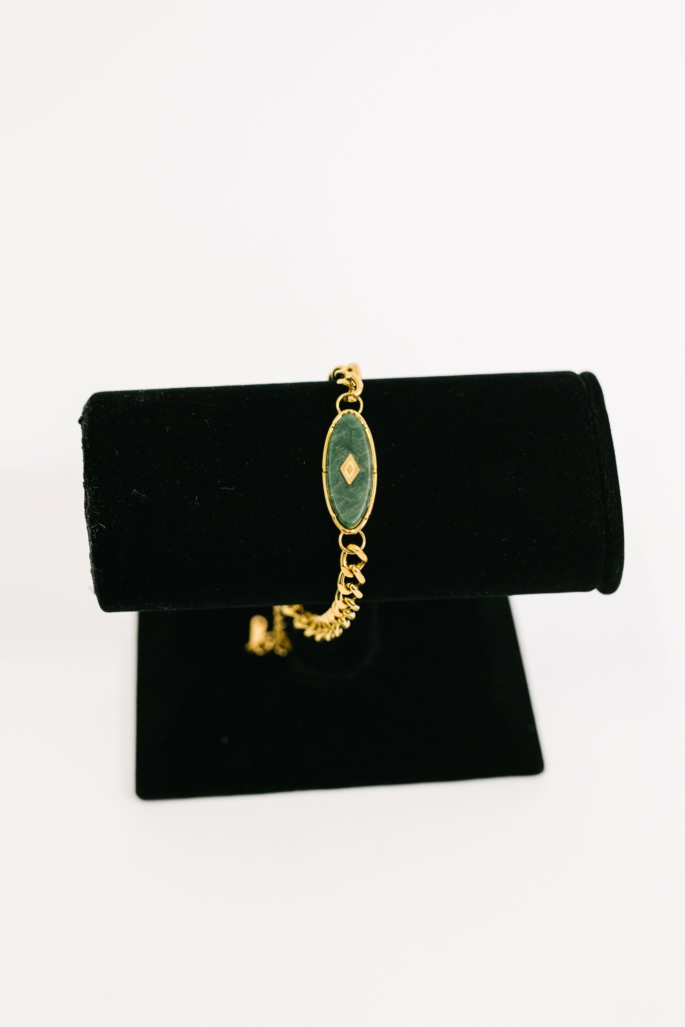 Bangle in Jade Bracelet Womens Ave Shops- Tilden Co.