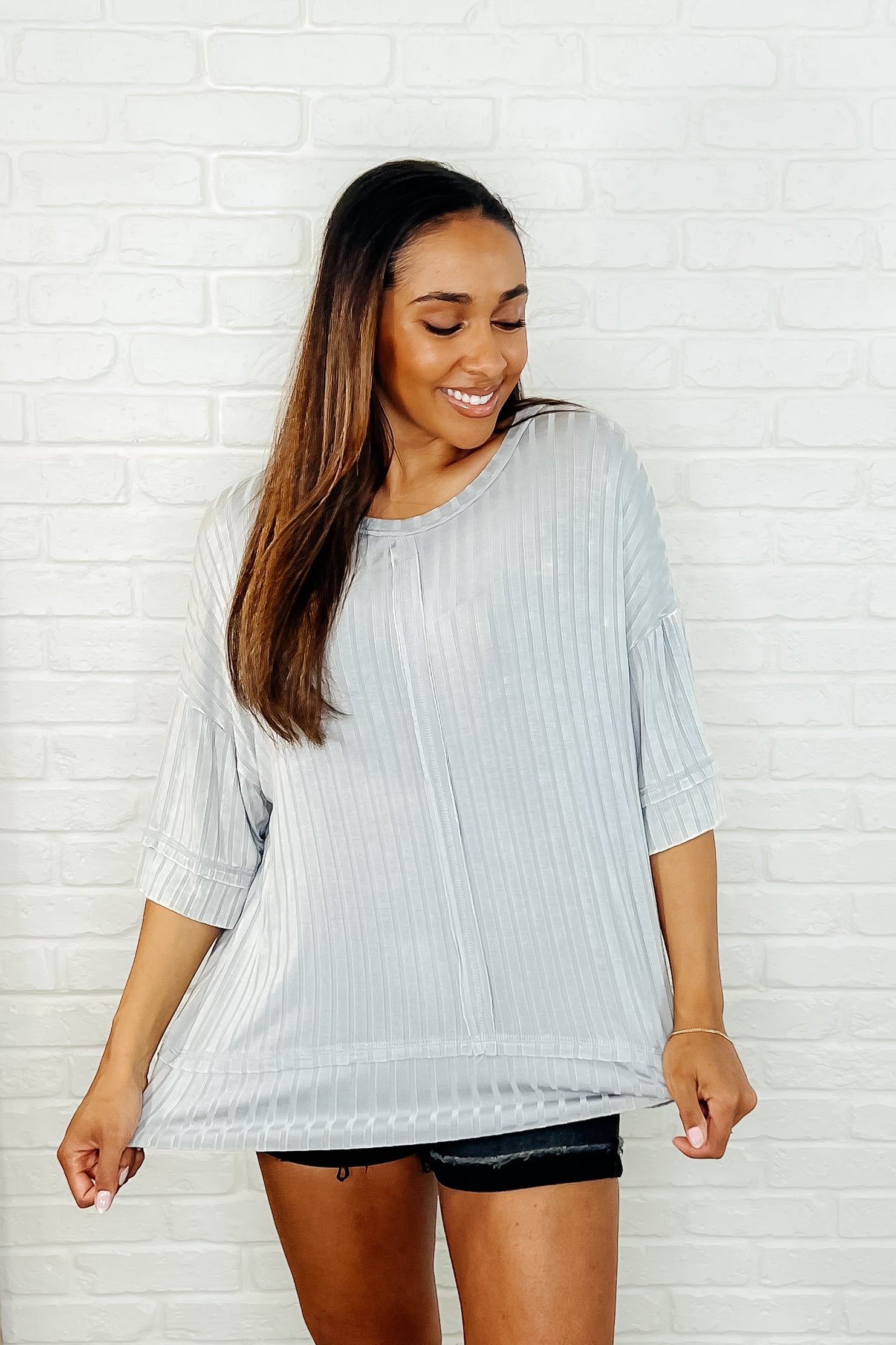 Loosely Speaking Oversized Basic Top in Lt Grey Womens Ave Shops- Tilden Co.