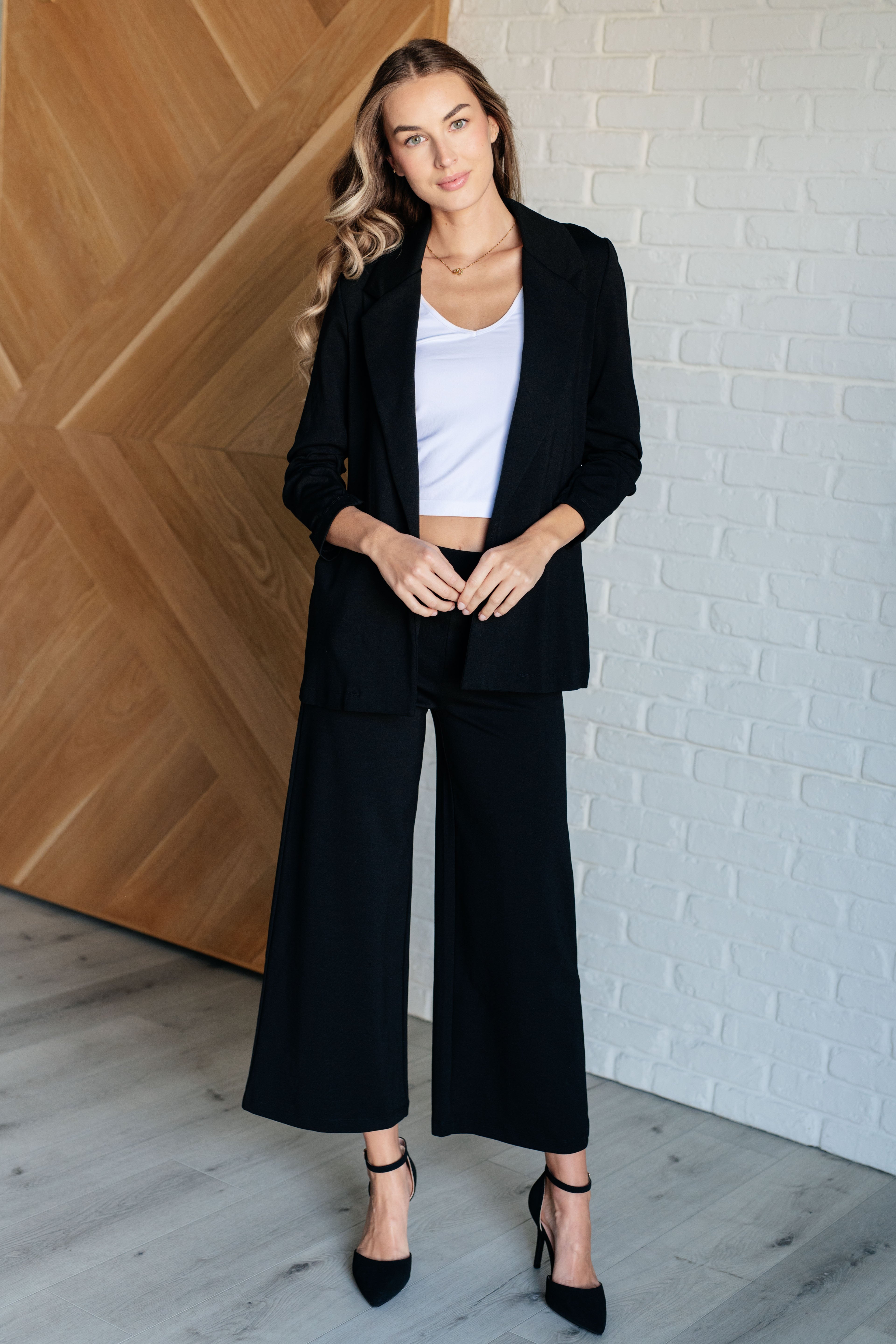 Magic 3/4 Blazer in Black Layers Ave Shops- Tilden Co.