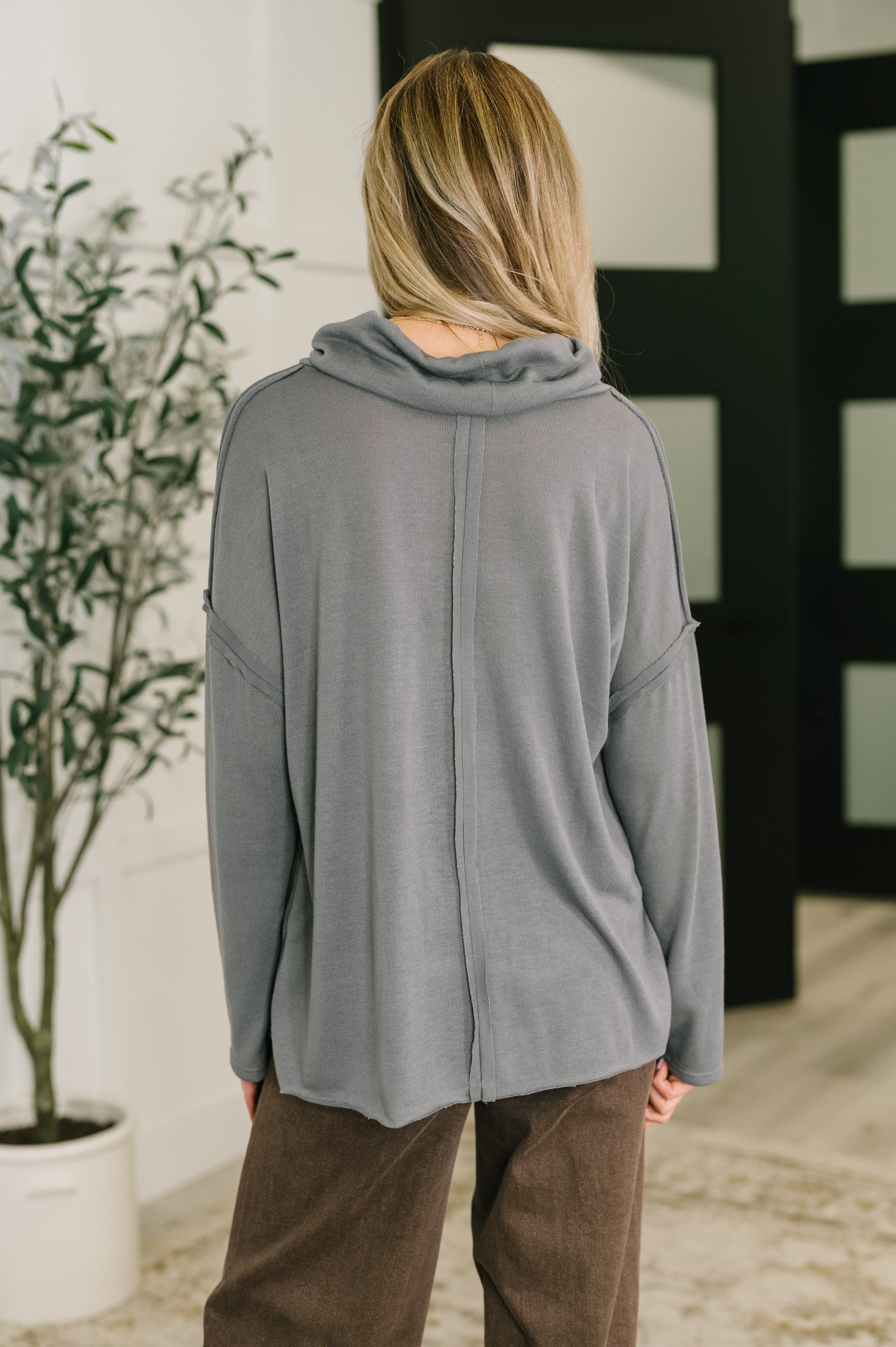 Metro Flow Center Seam Turtleneck Womens Ave Shops- Tilden Co.