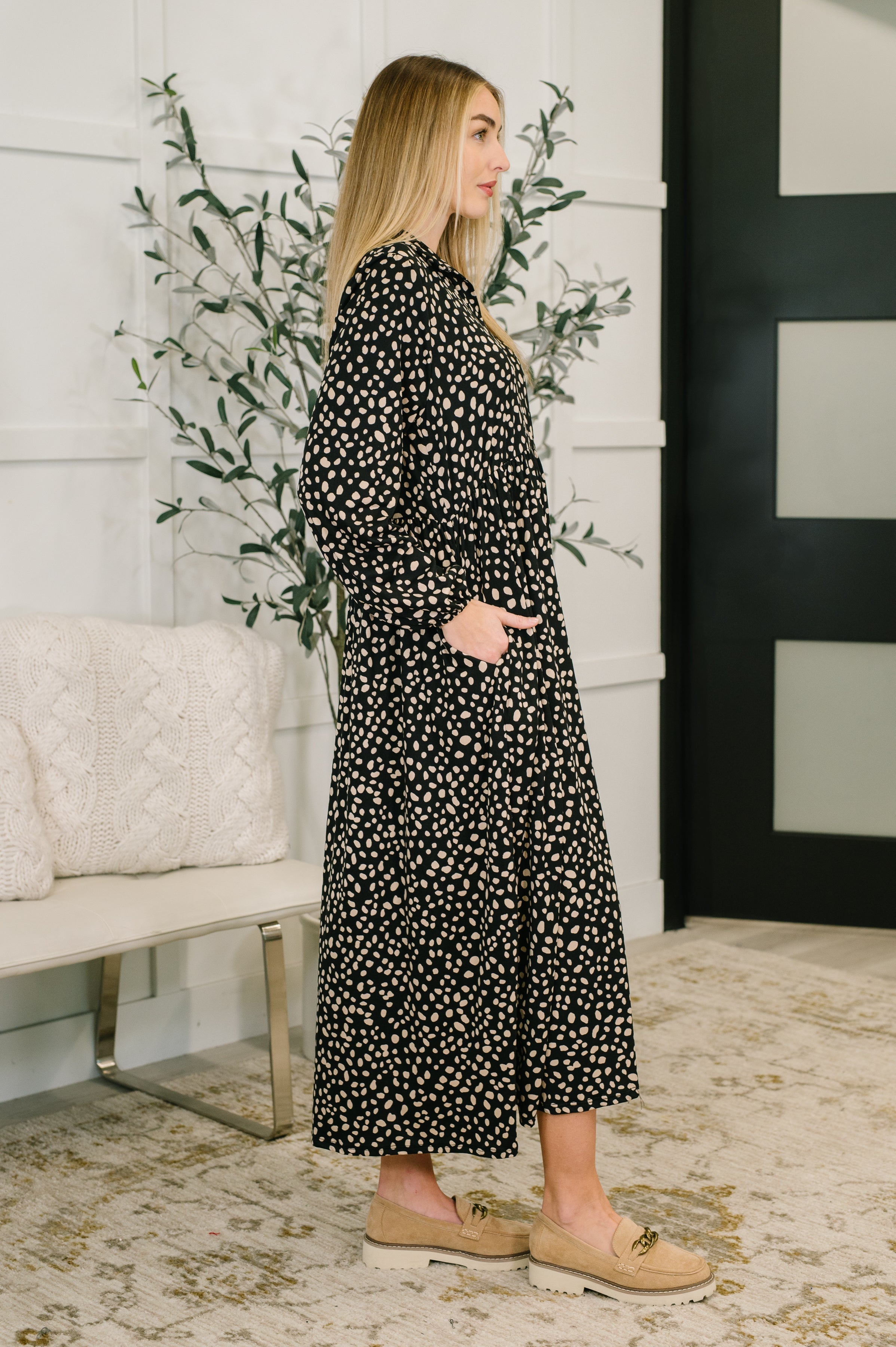 Promotional Proposal Collared Dress in Black and Khaki Womens Ave Shops- Tilden Co.