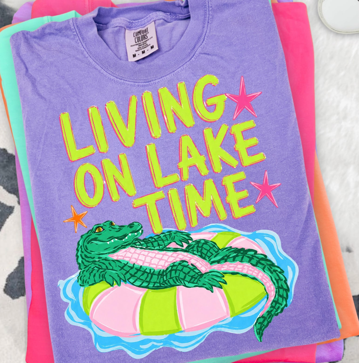 Living on Lake Time Graphic Tee Womens Ave Shops- Tilden Co.