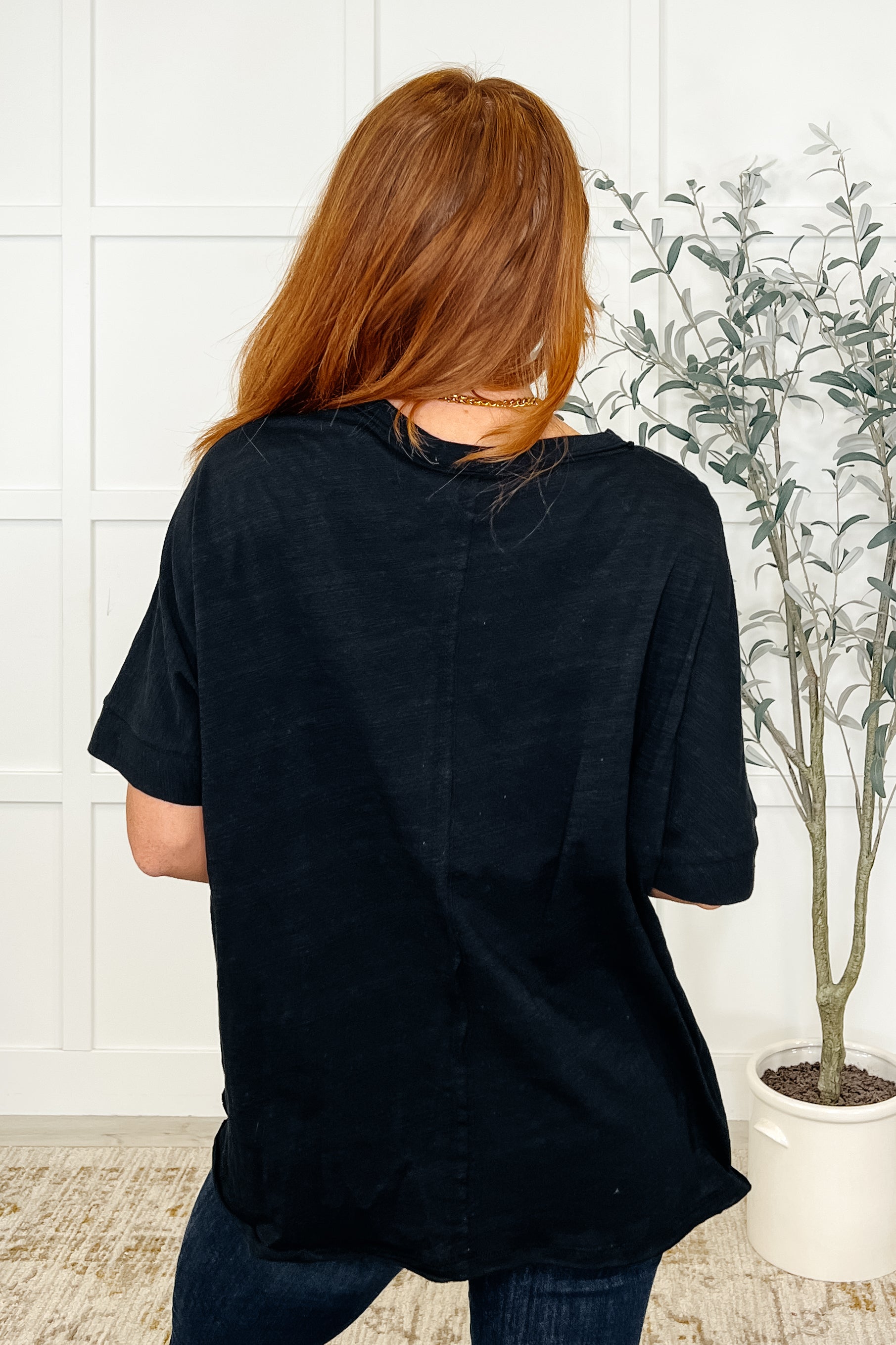 The Layback Relaxed Basic Tee in Black Womens Ave Shops- Tilden Co.