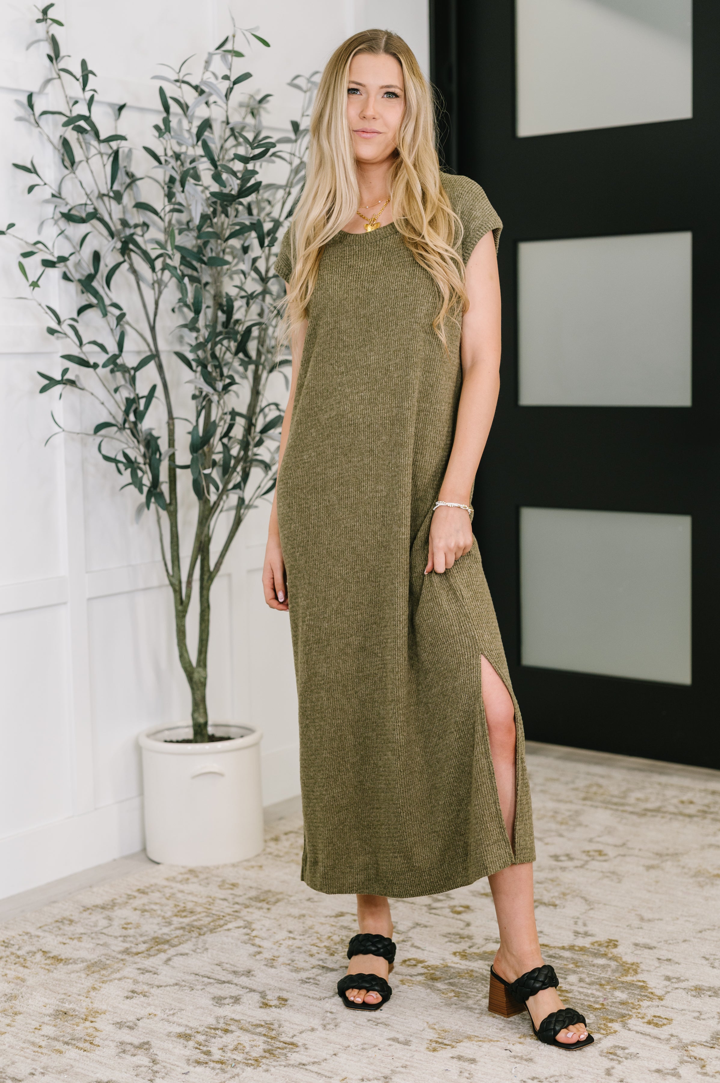 The Wander Lust Set in Olive Womens Ave Shops- Tilden Co.
