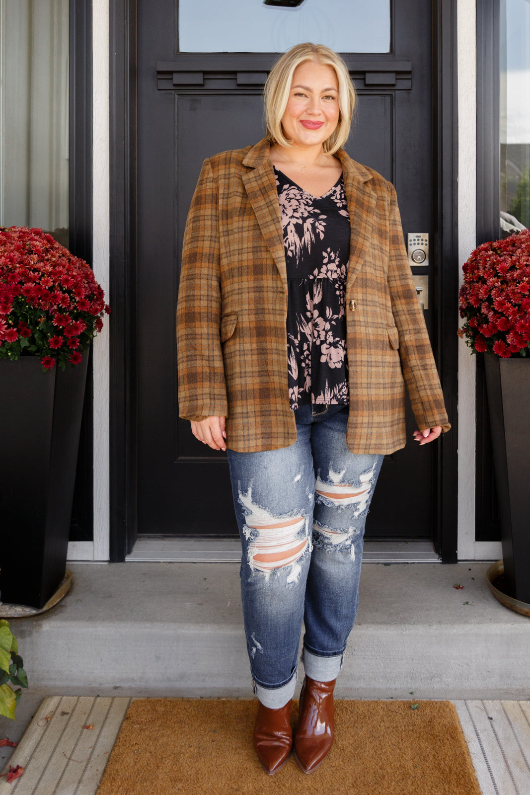 World Class Plaid Blazer Layers Ave Shops- Tilden Co.