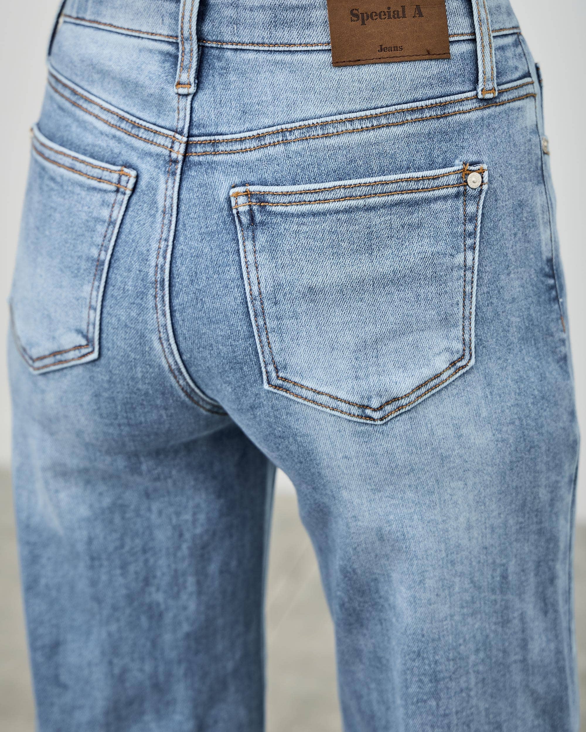 Mid Rise Cuffed Jeans Jeans SAIGE DENIM- Tilden Co.