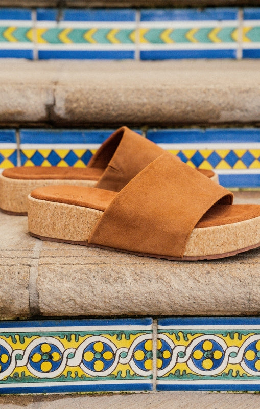 Lanah Sandals    Sandals Roxy- Tilden Co.