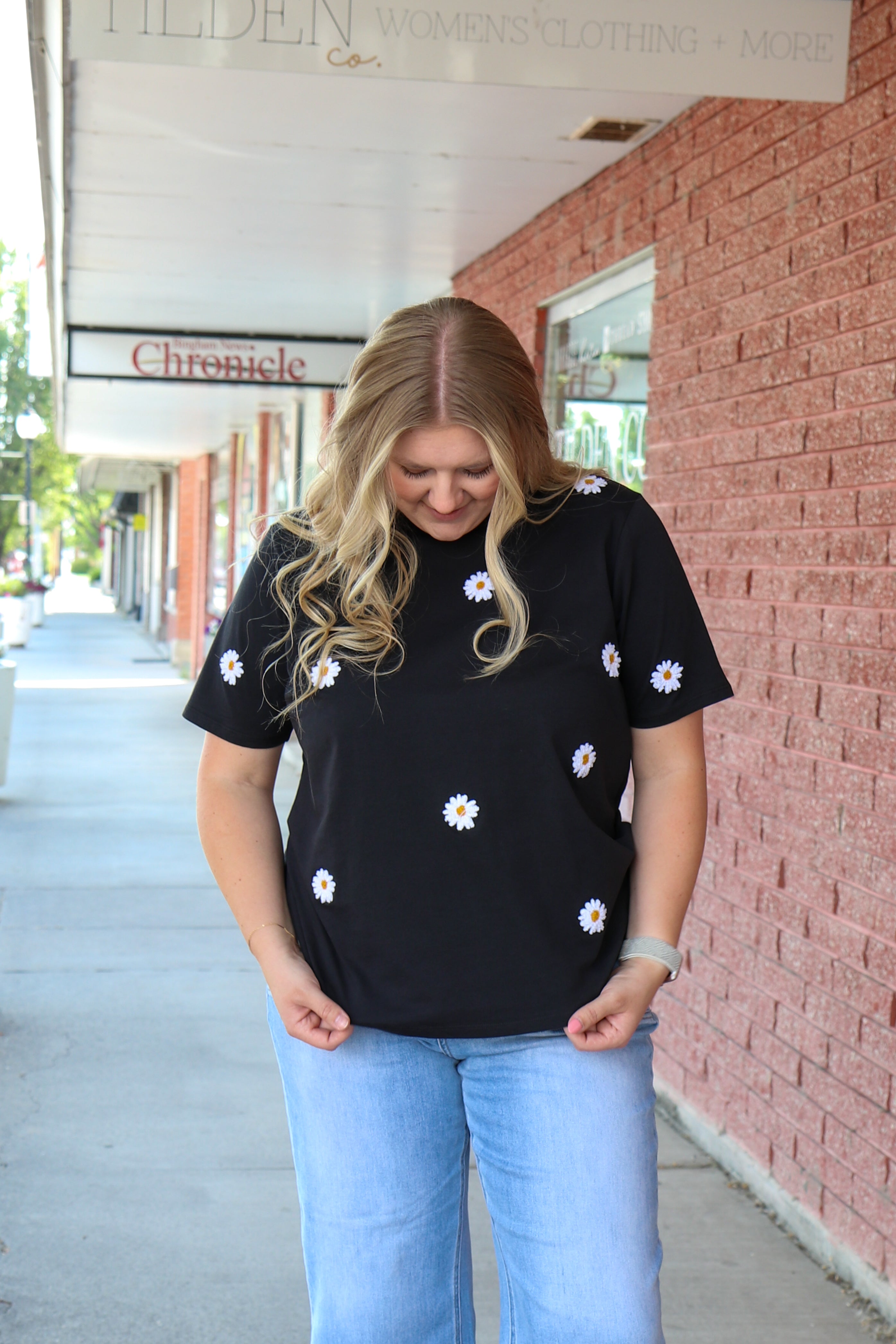 Pretty Petals Short Sleeve Tee Shirts & Tops Downeast- Tilden Co.