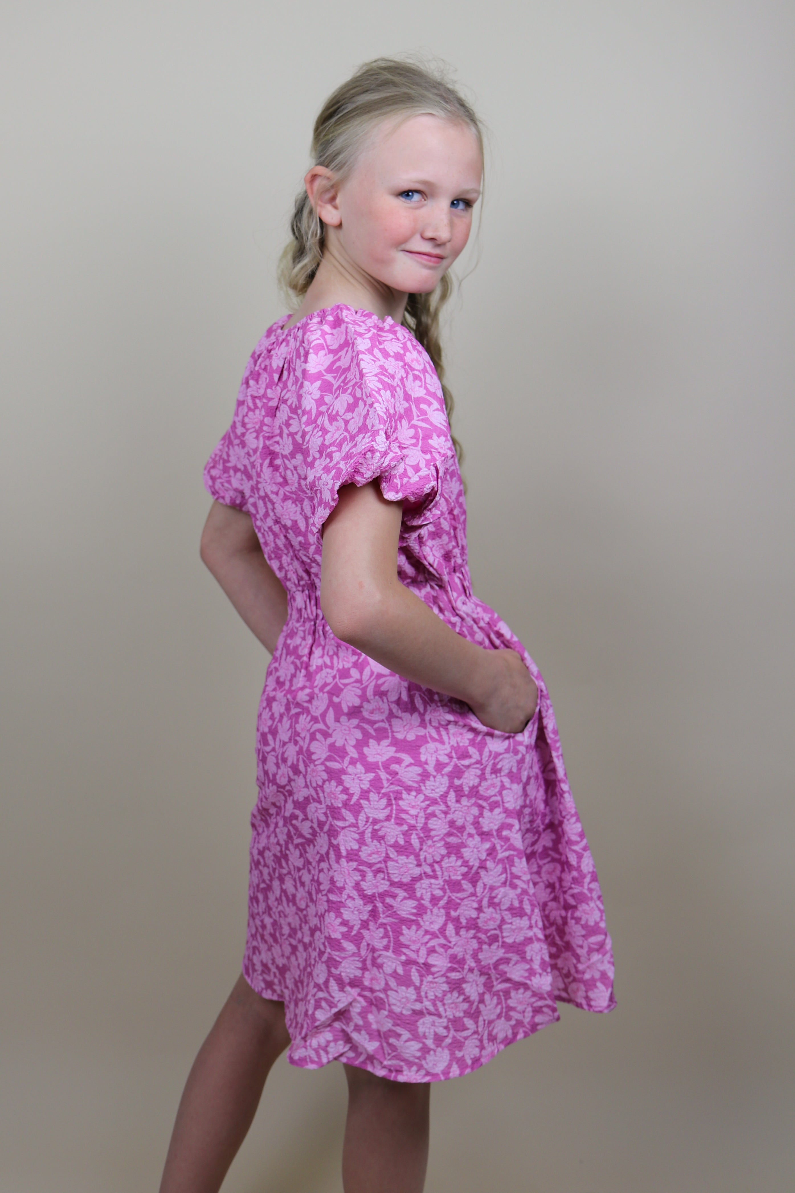 Girls Textured Floral Side Puff Sleeve Girl's Dress Hayden LA- Tilden Co.