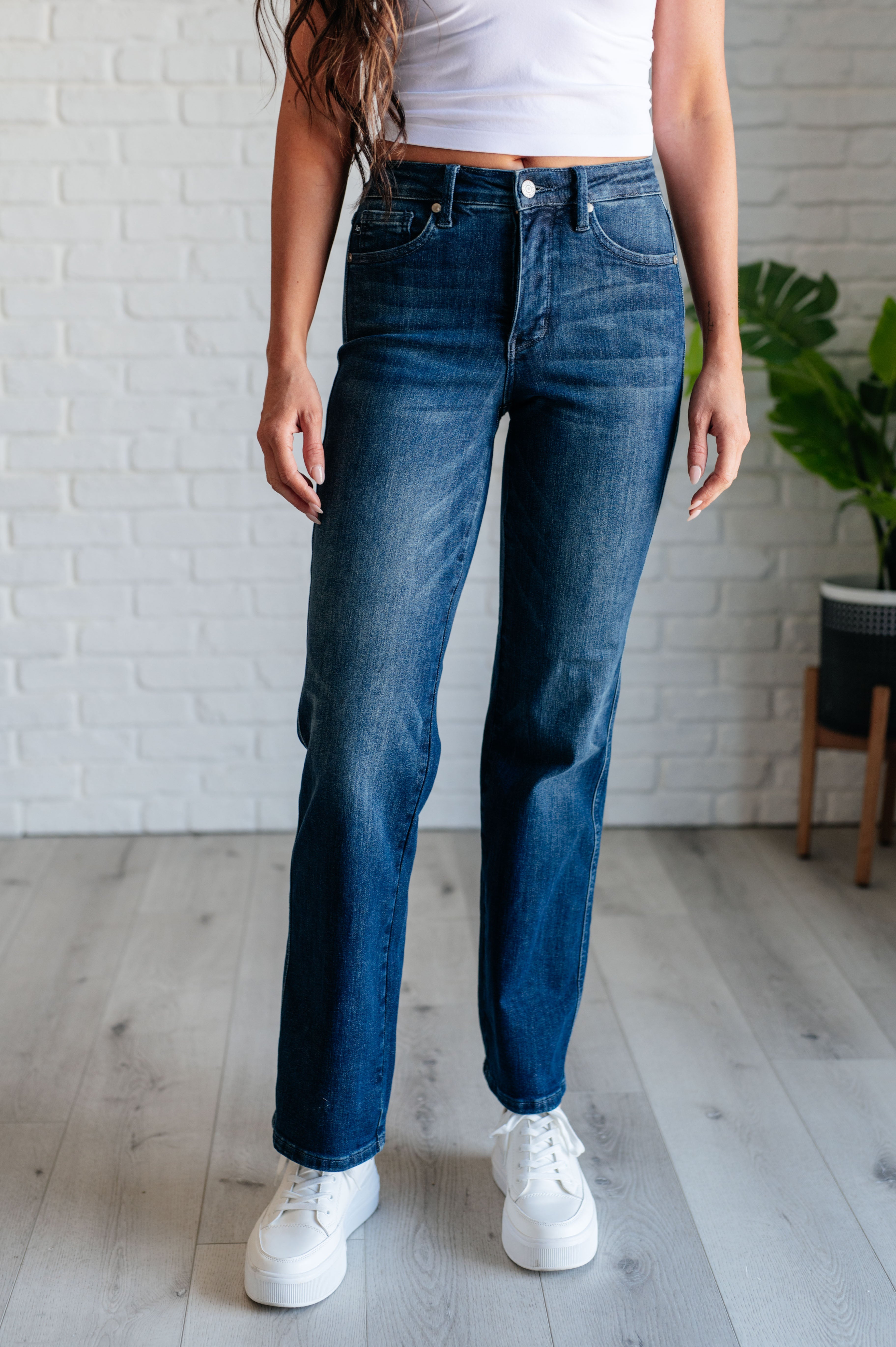 Muriel Mid Rise Control Top Classic Straight Jeans    Womens Ave Shops- Tilden Co.