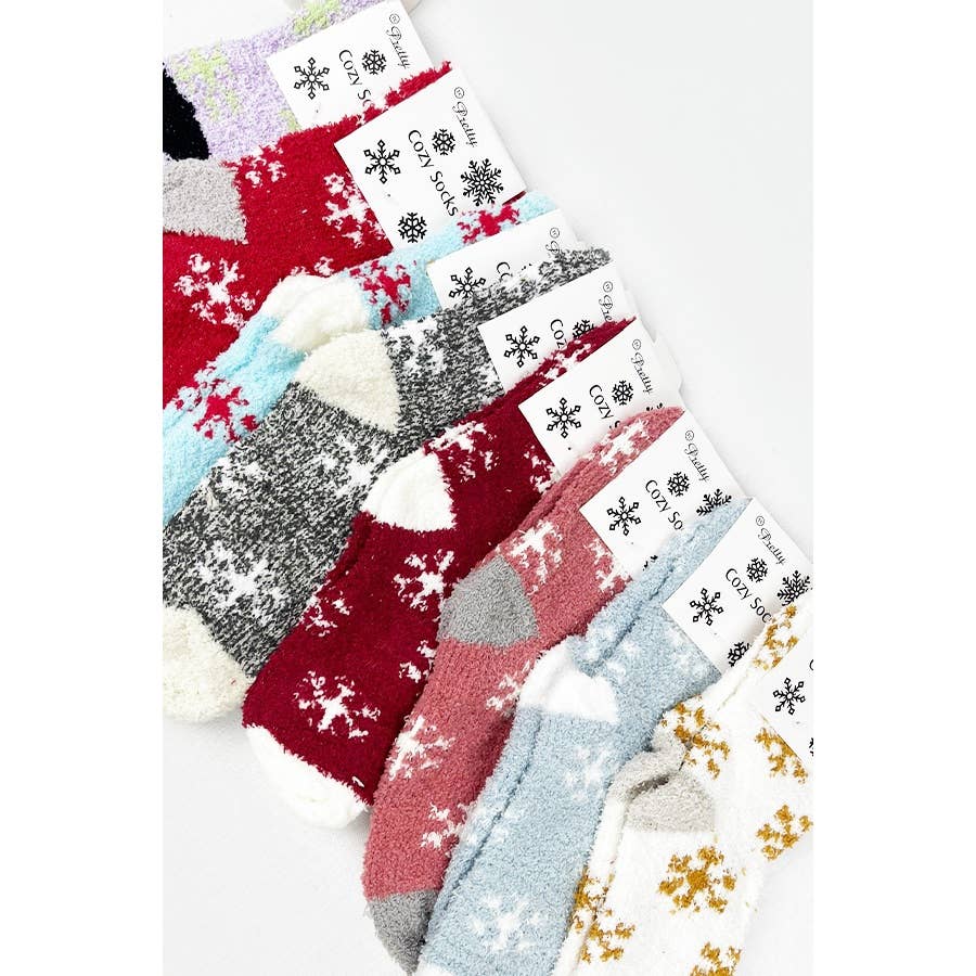 Soft Textured SnowFlake Cozy Socks    Socks Love and Repeat- Tilden Co.