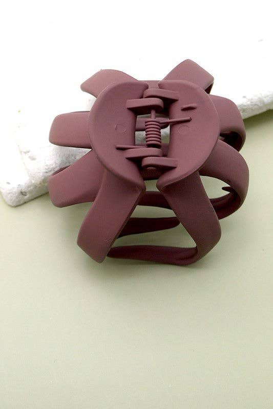 Pony Bun Hair Claw Clip JOSSLYN by wall to wall- Tilden Co.