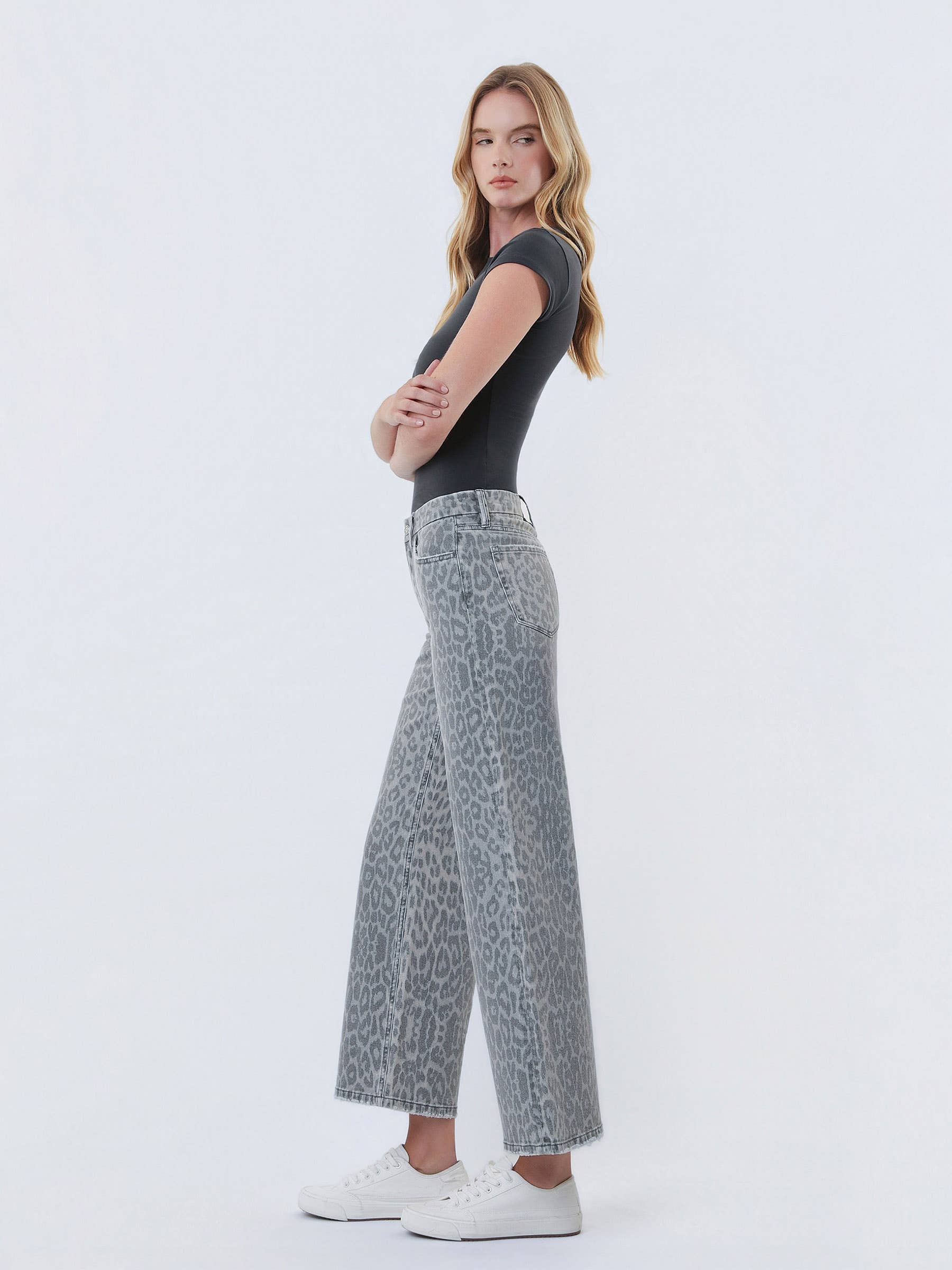 HIGH RISE GREY LEOPARD PRINT CROP WIDE LEG JEANS T7331GLP VERVET by FLYING MONKEY- Tilden Co.