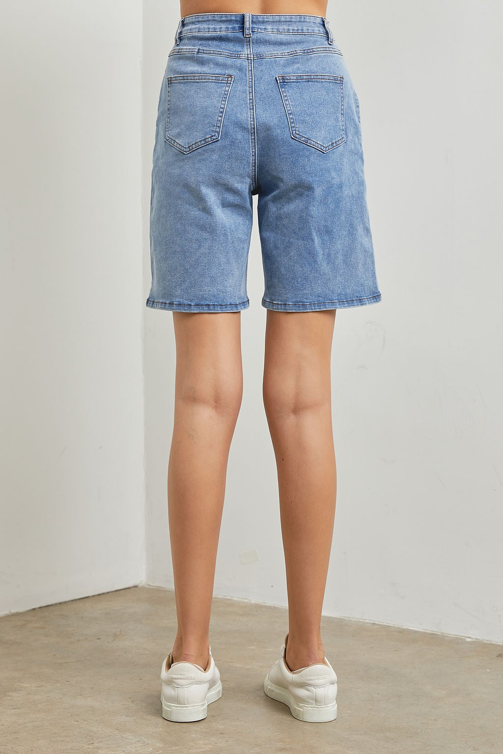 High-Rise Bermuda Denim Shorts Bermuda Shorts Polagram- Tilden Co.