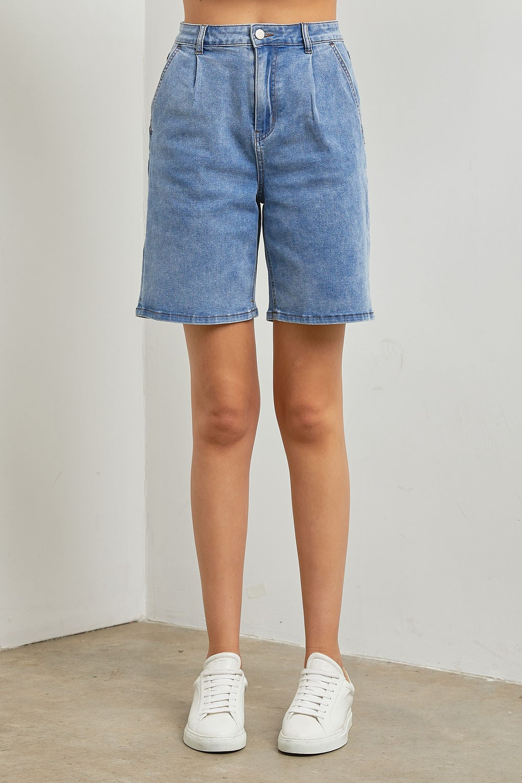 High-Rise Bermuda Denim Shorts Bermuda Shorts Polagram- Tilden Co.