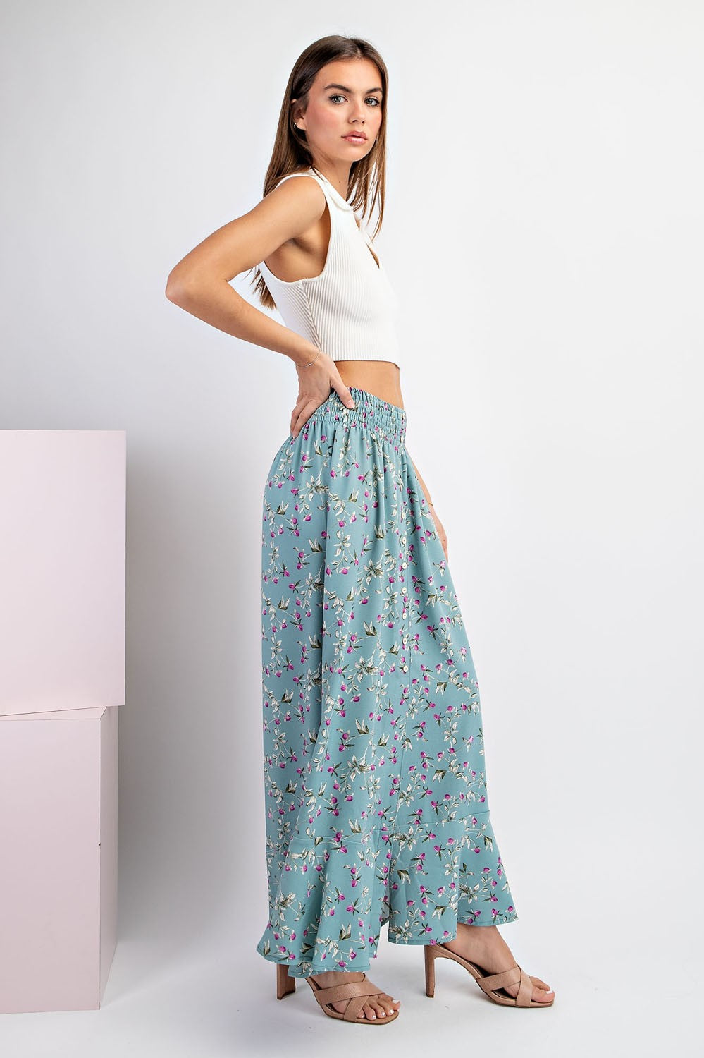 Floral Button Down Maxi Skirt in Sage    Skirt eesome- Tilden Co.