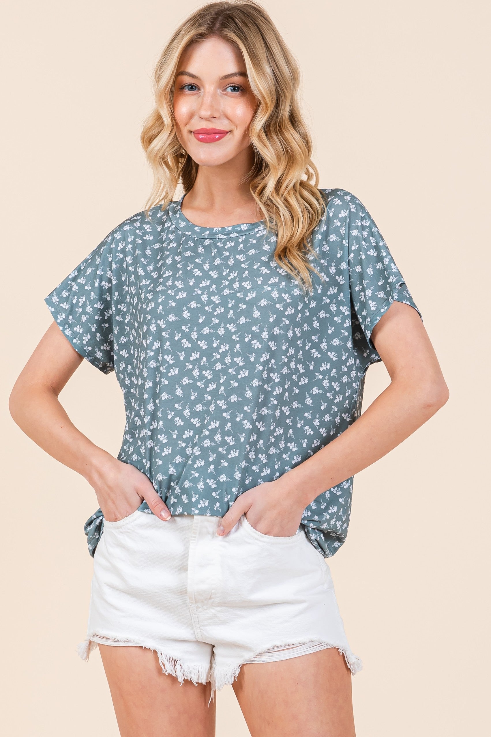 Ditsy Floral Relaxed Tee in Seafoam    Shirts & Tops BomBom- Tilden Co.