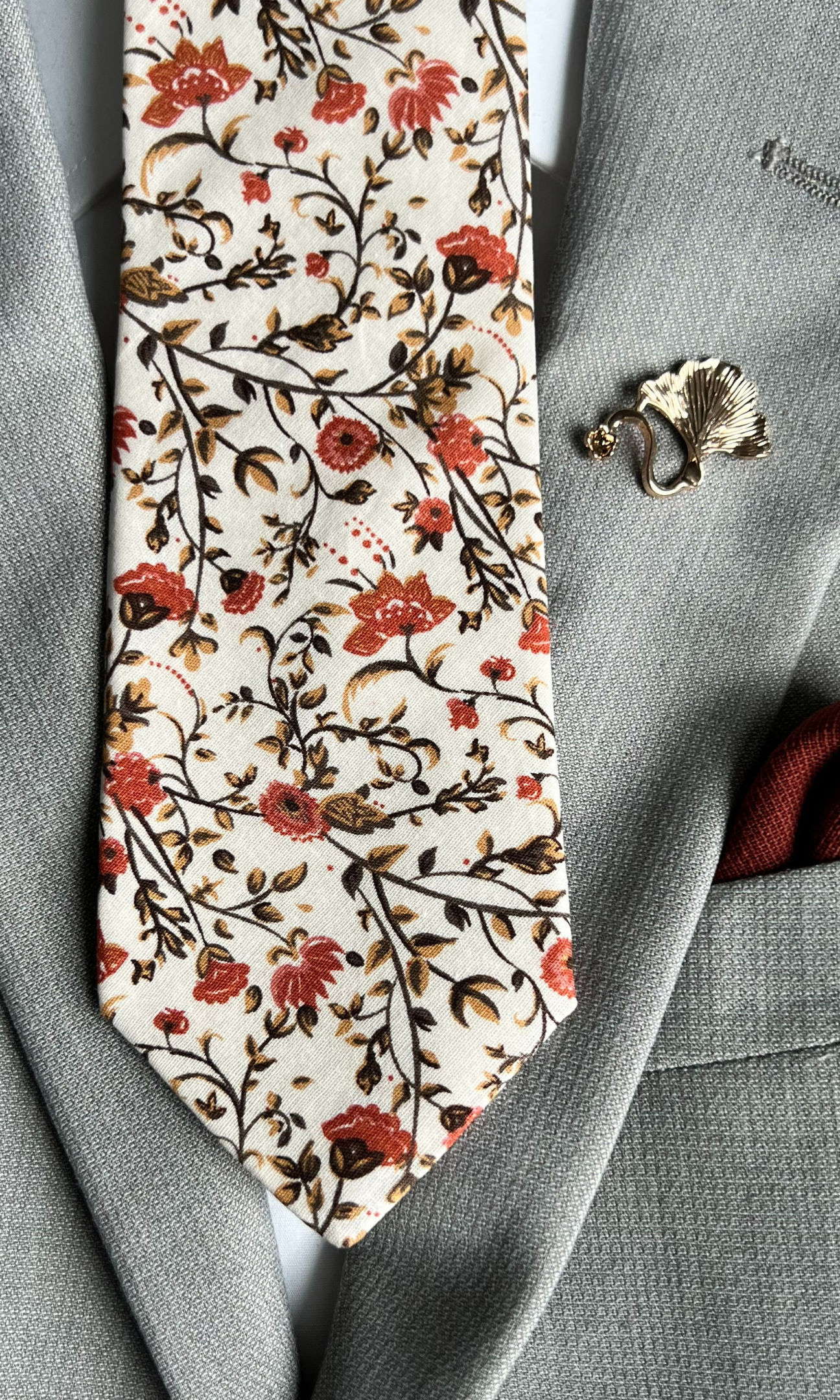 Shay Cinnamon Floral Skinny Tie: Skinny Regular Length    necktie Tie Mood- Tilden Co.