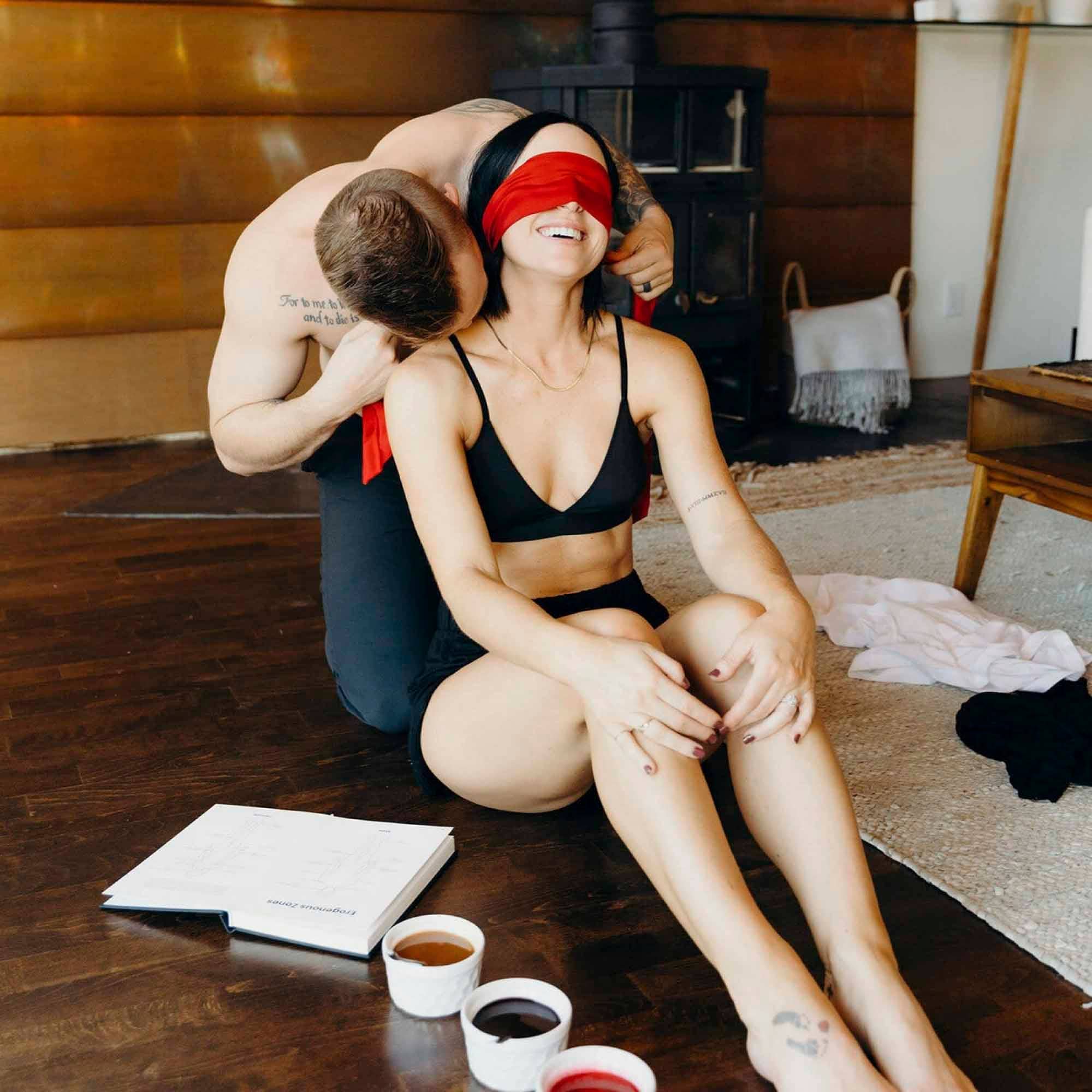 The Adventure Challenge ...In Bed | Sexy Couples Book book The Adventure Challenge- Tilden Co.
