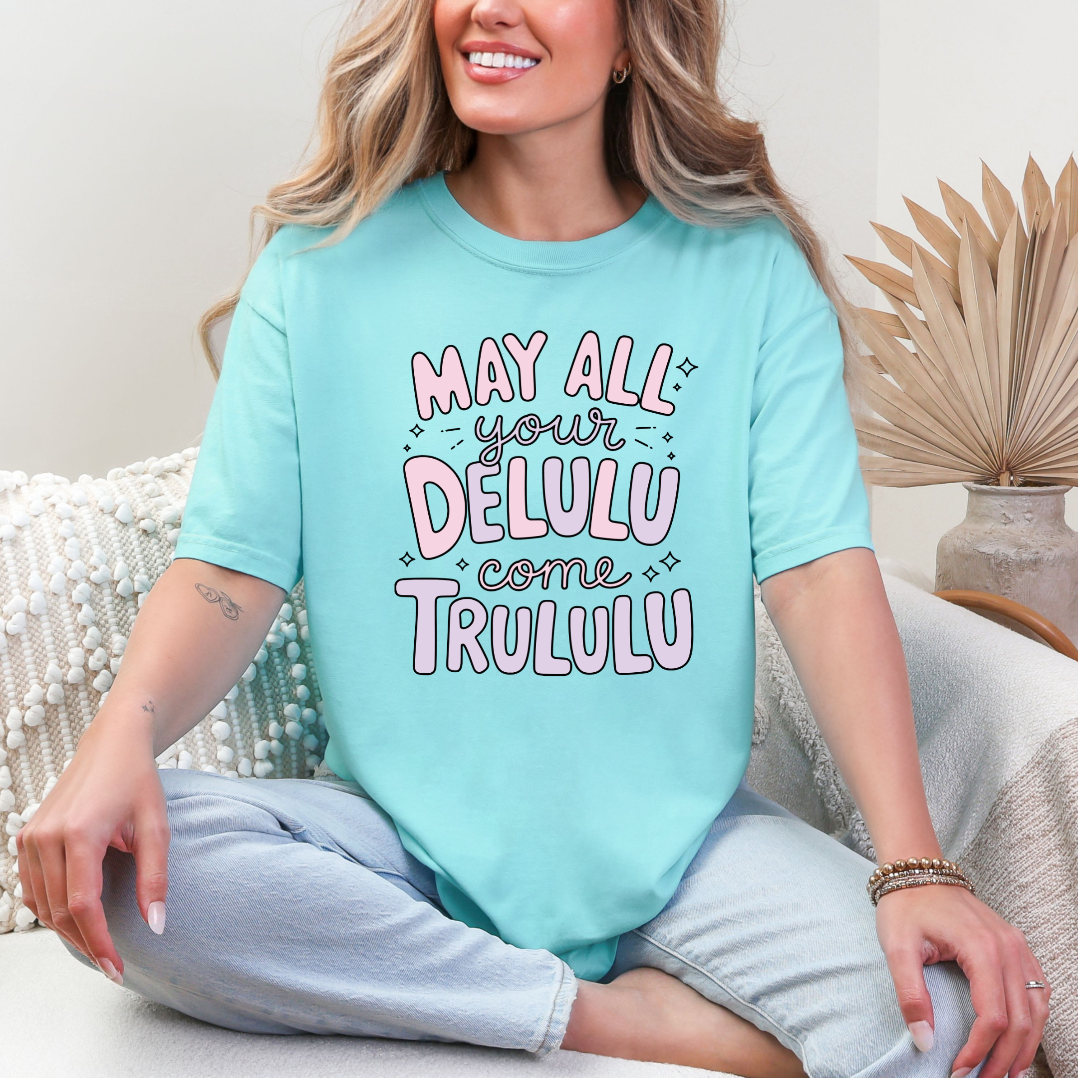 Delulu Graphic Tee T-Shirt Ave Shops- Tilden Co.