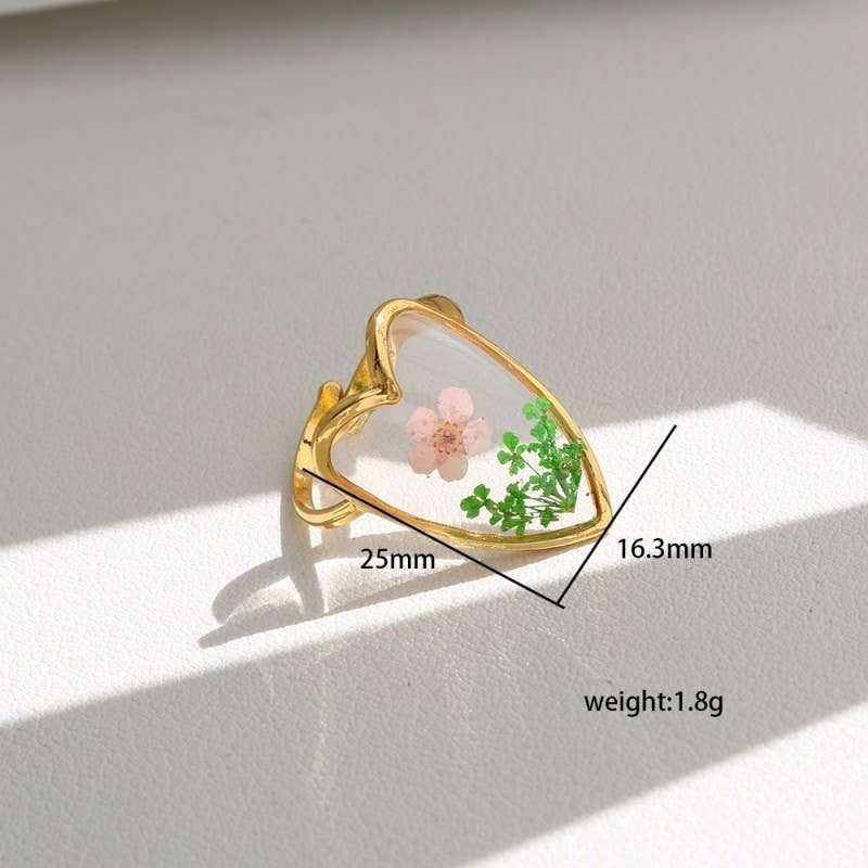 18K Stainless Steel Pressed Flower Ring | 40R104 Heart Green Heart Green JOSSLYN by wall to wall- Tilden Co.