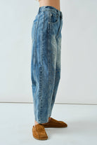 Medium Wash Ebroidered Barrel Jeans Jeans Aaron & Amber- Tilden Co.