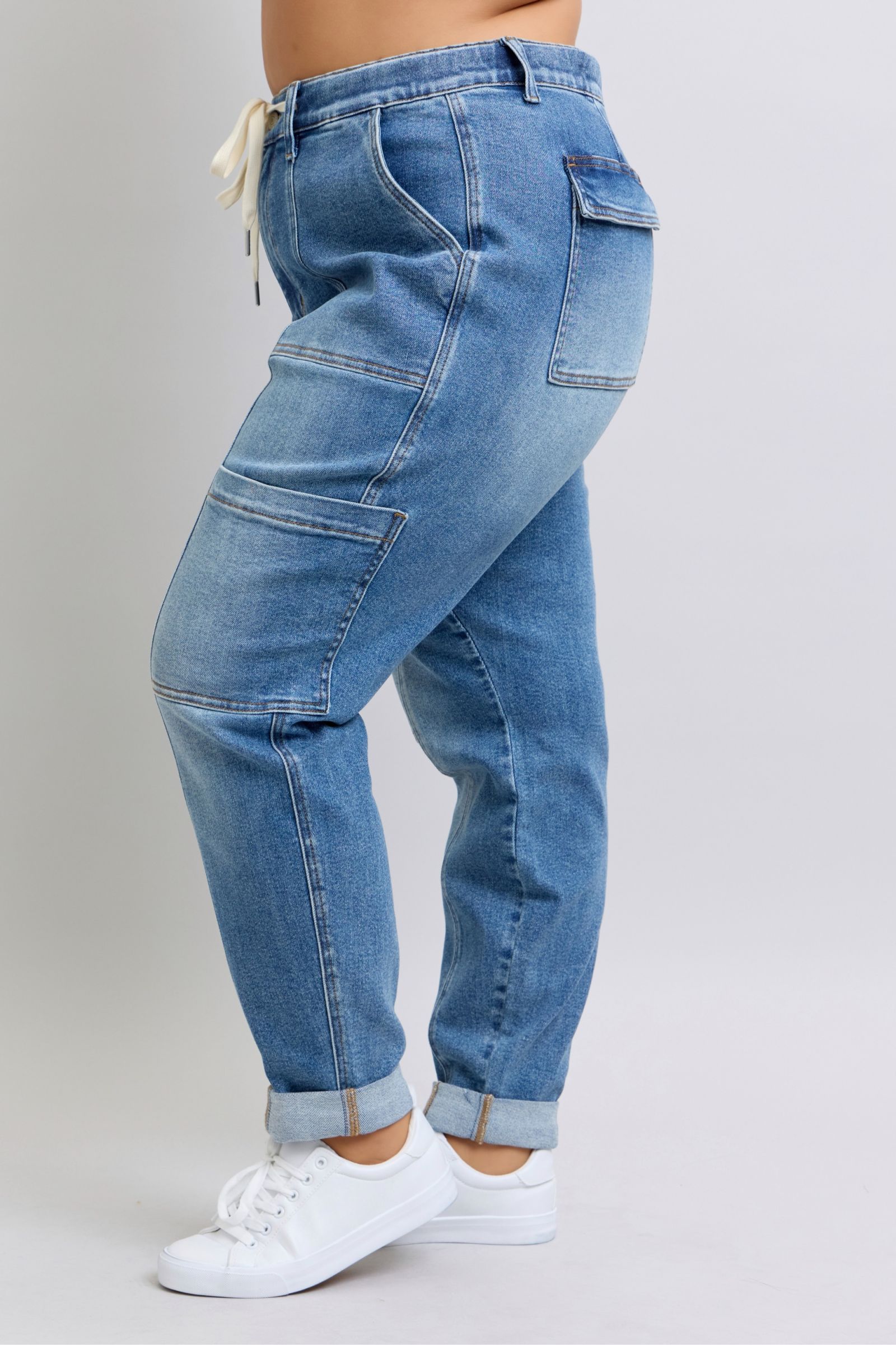 Clayton High Rise Cuffed Cargo Denim Jogger Womens Ave Shops- Tilden Co.