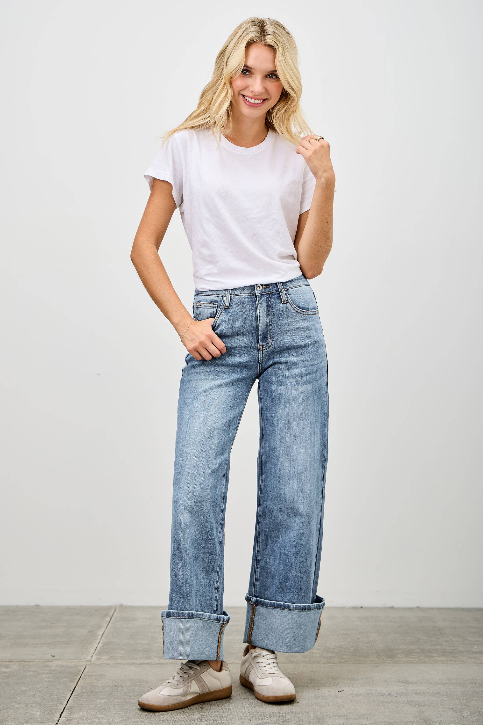Mid Rise Cuffed Jeans Jeans SAIGE DENIM- Tilden Co.
