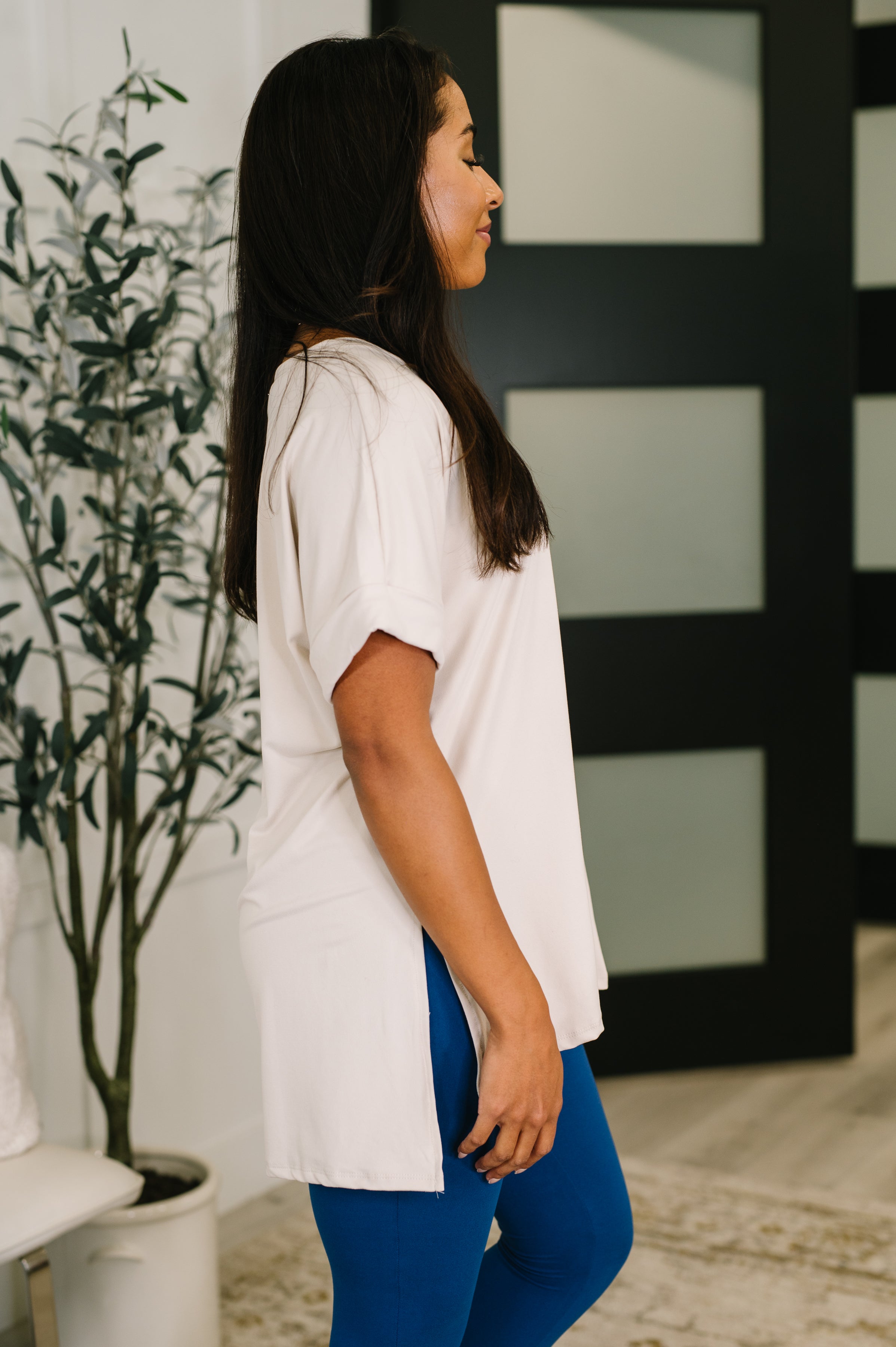 Basic Layering Relaxed V-Neck Tee Womens Ave Shops- Tilden Co.