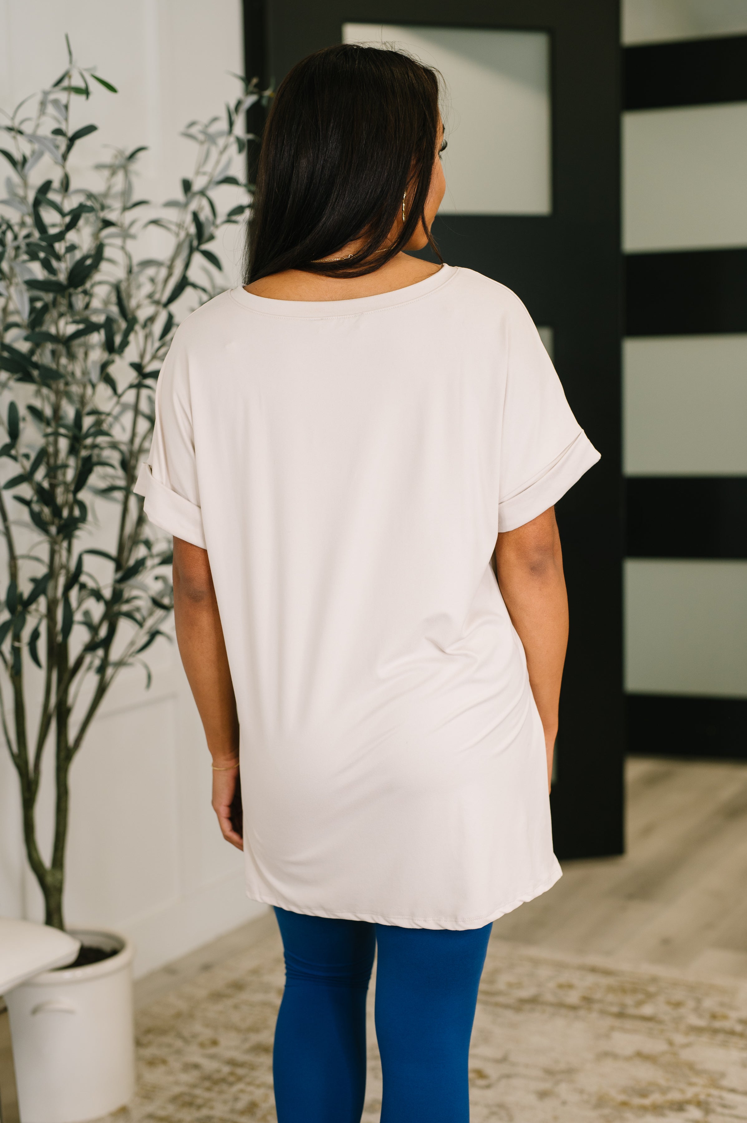Basic Layering Relaxed V-Neck Tee Womens Ave Shops- Tilden Co.