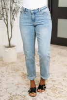 Cheyenne V-Front Cool Denim Boyfriend Jeans Womens Ave Shops- Tilden Co.