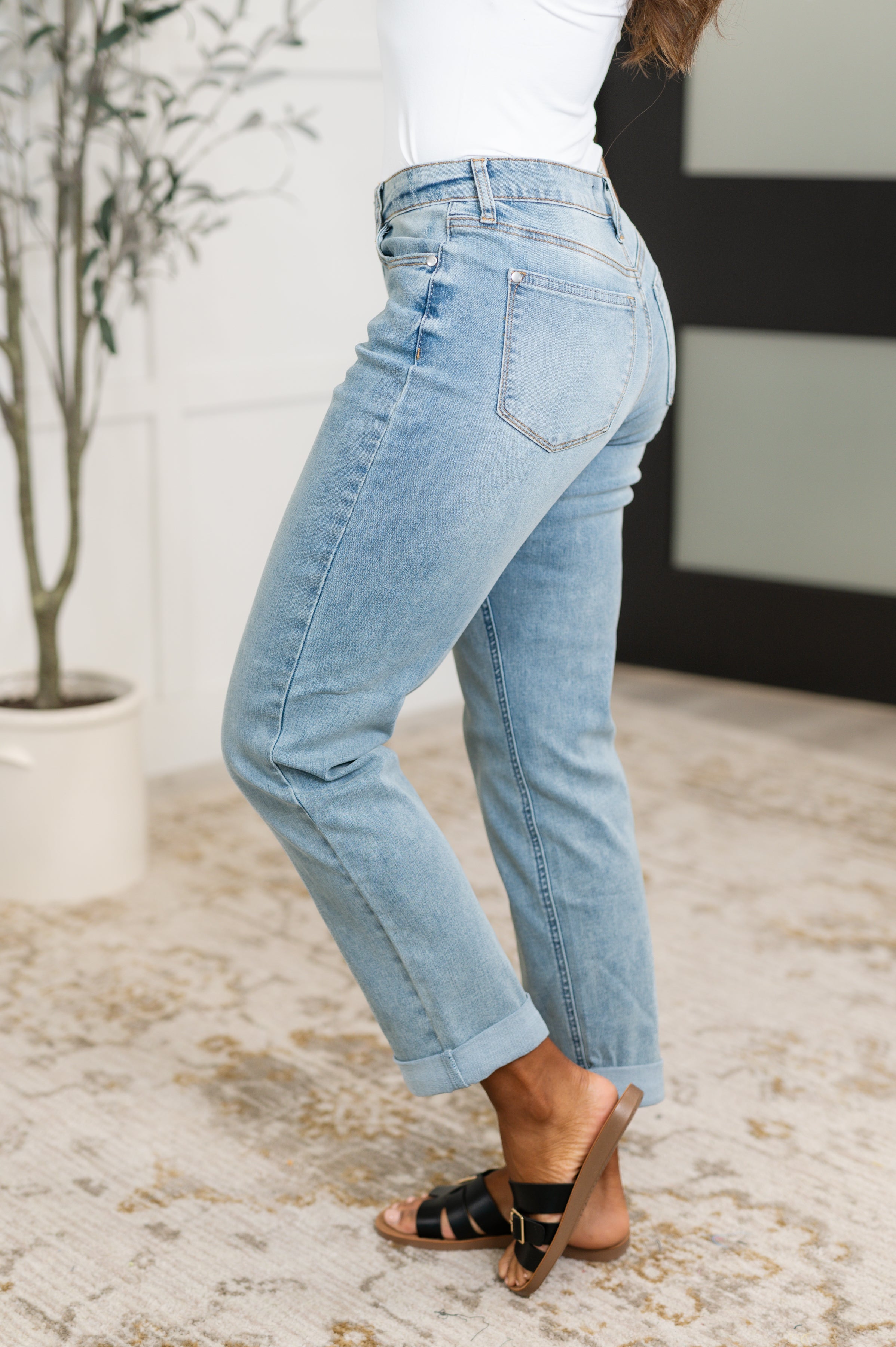 Cheyenne V-Front Cool Denim Boyfriend Jeans Womens Ave Shops- Tilden Co.