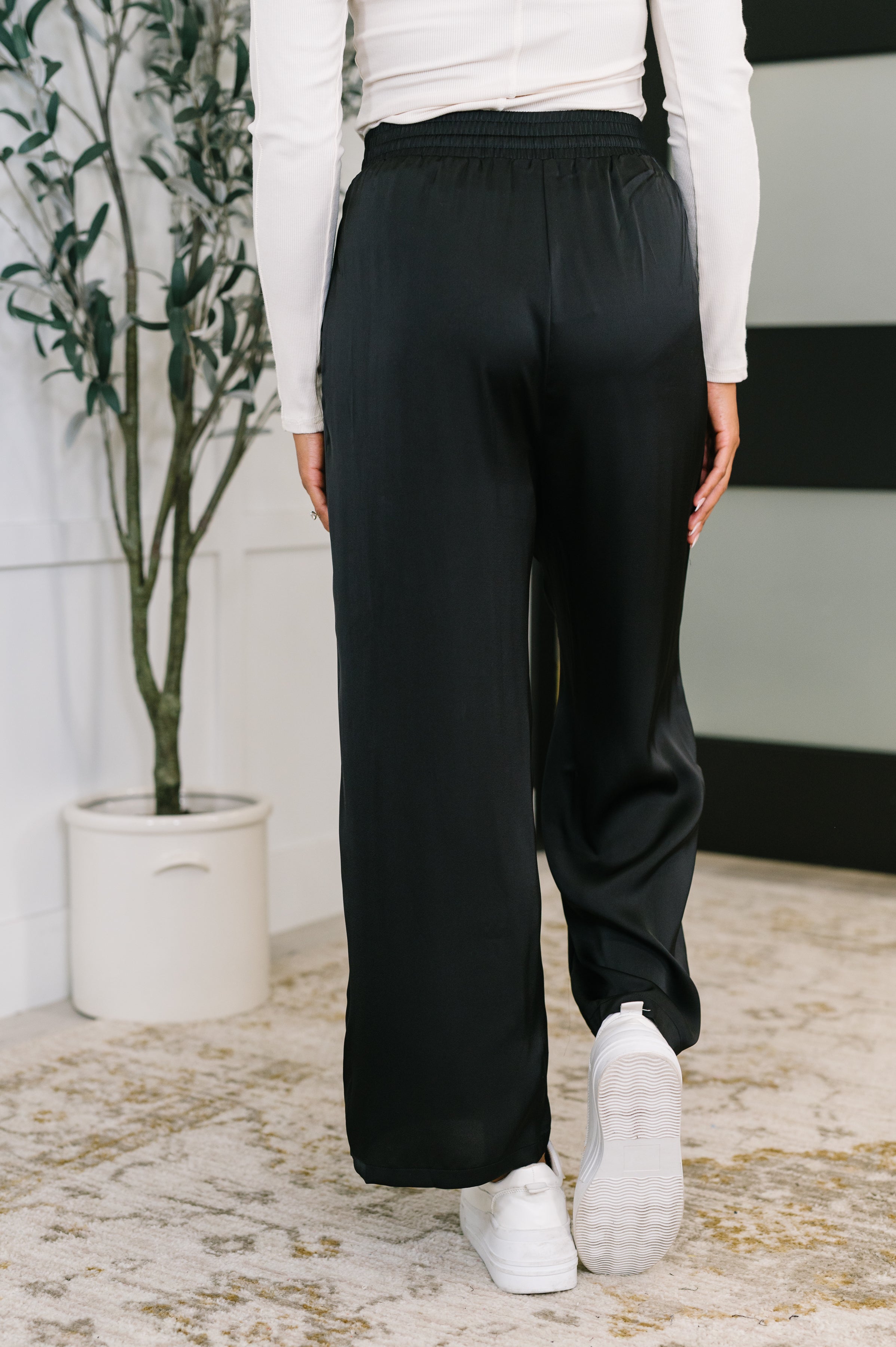 City Ease Wide Leg Bottoms in Black Womens Ave Shops- Tilden Co.