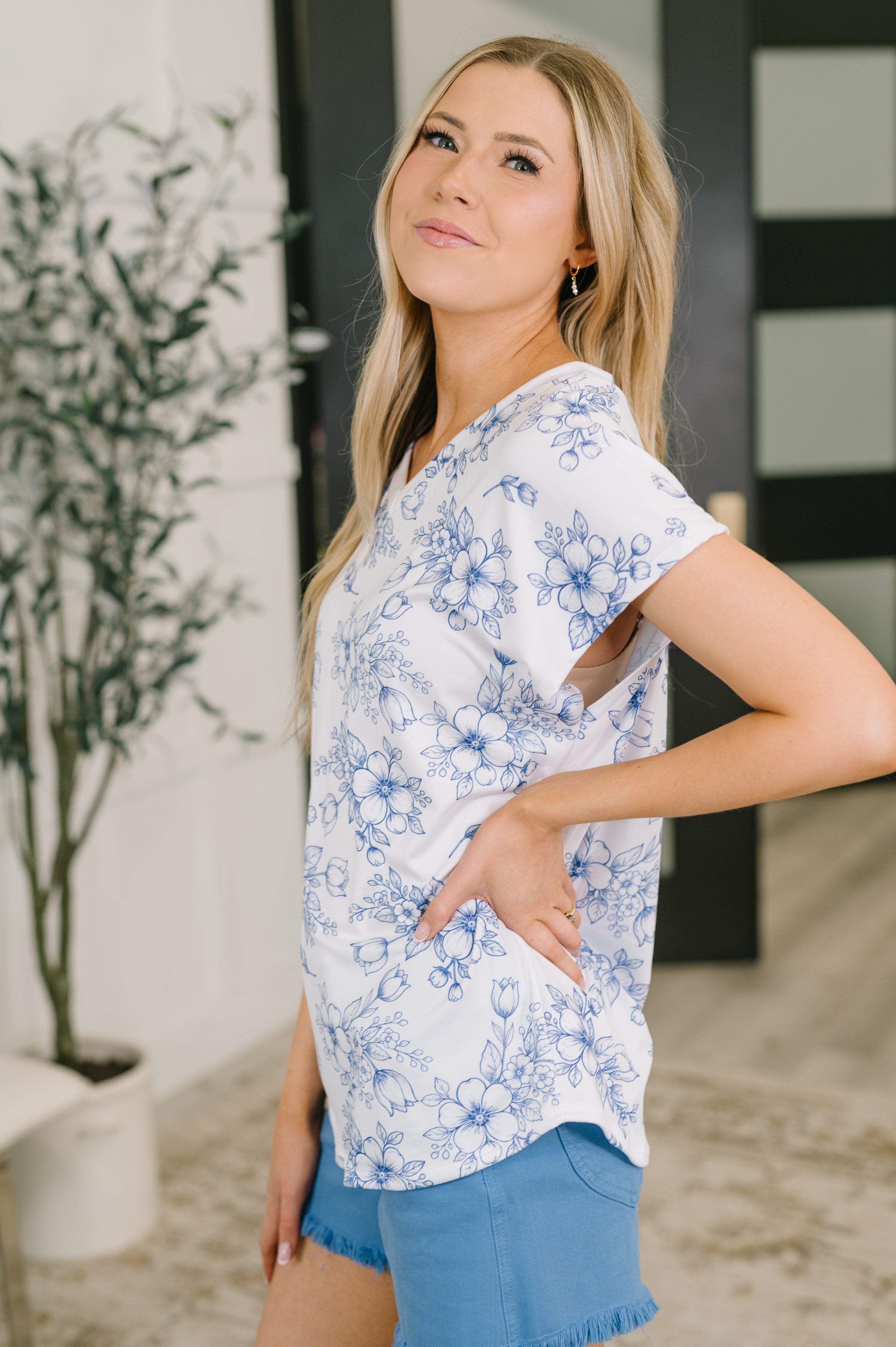 Down Right Delicate V-Neck Floral Top Womens Ave Shops- Tilden Co.