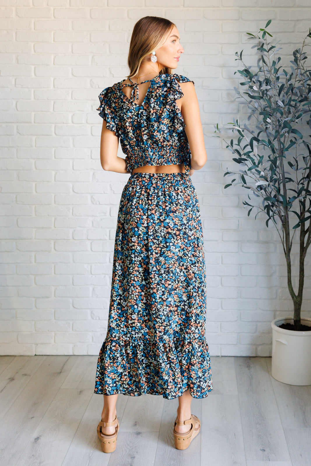 Flutter of Florals V-Neck Crop and Skirt Set    Sets Ave Shops- Tilden Co.