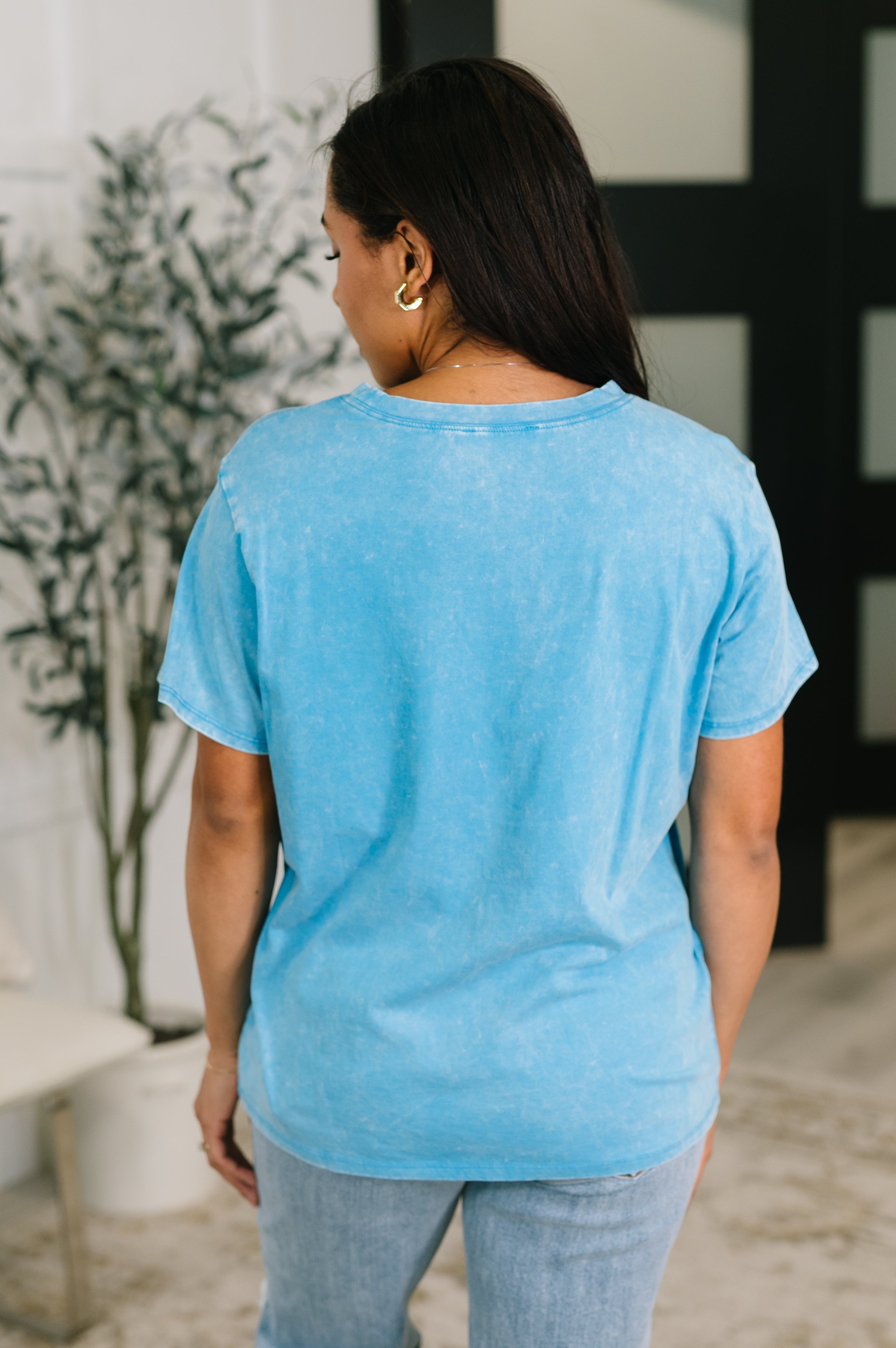 Had to Be There Mineral Wash Tee in Deep Sky Womens Ave Shops- Tilden Co.