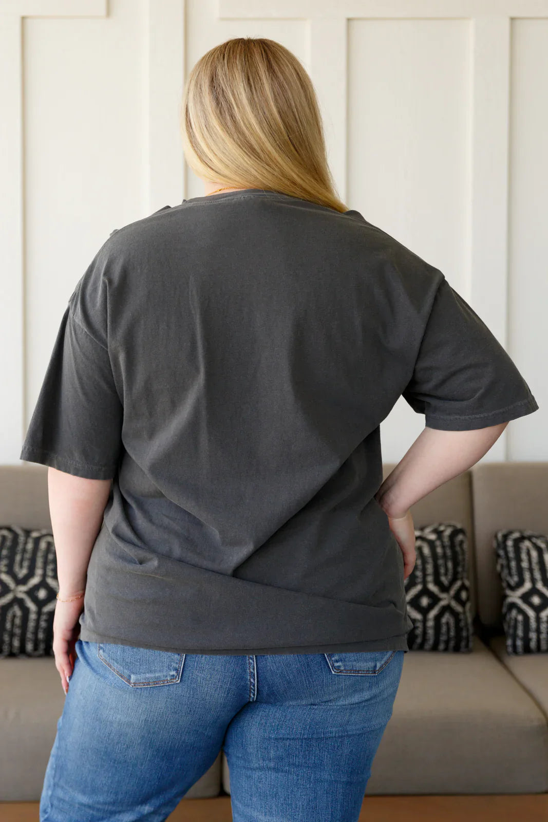 Happiness Comes in Waves Tee Tops Ave Shops- Tilden Co.