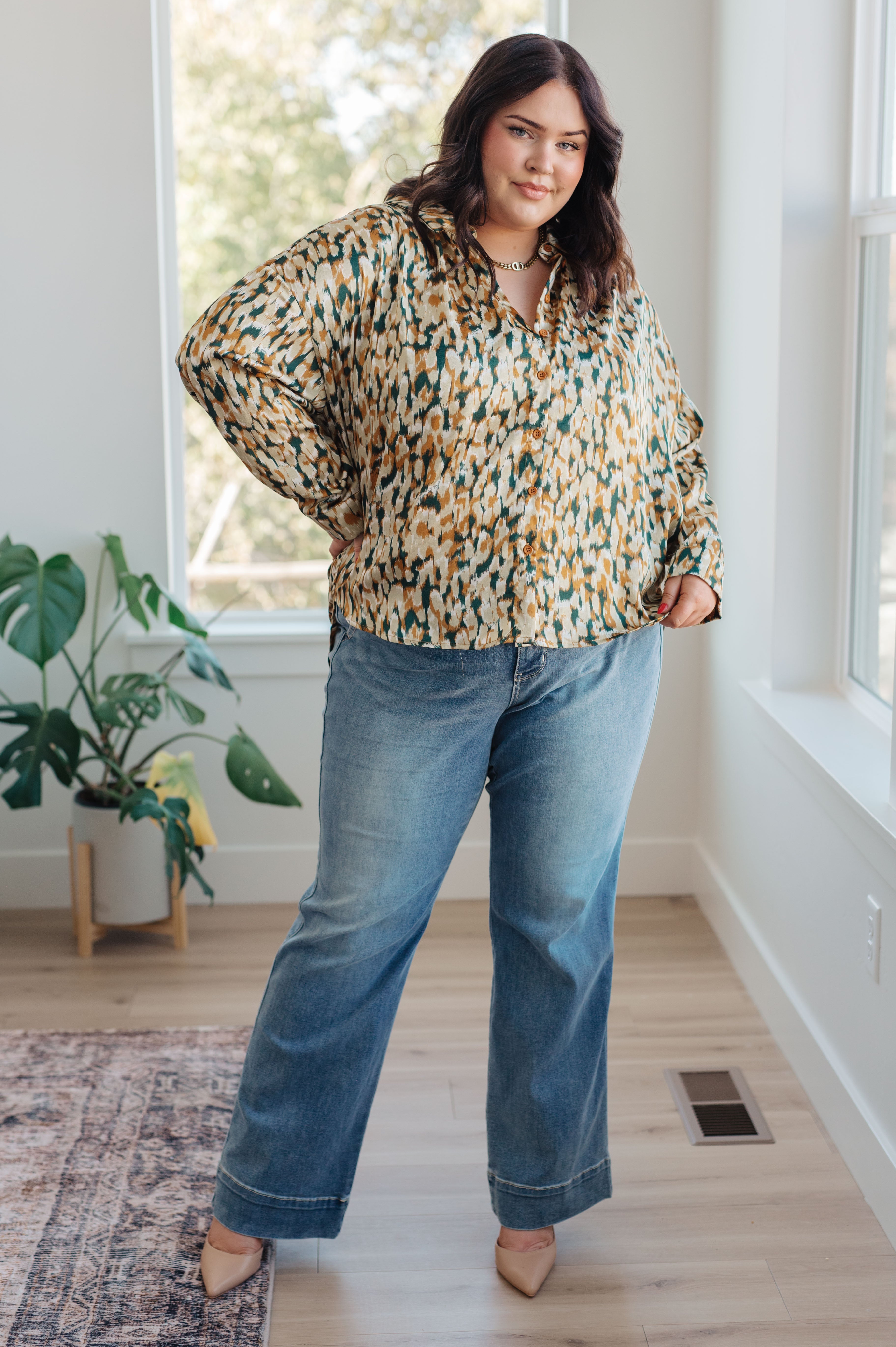 In the Willows Button Up Blouse    Blouses Ave Shops- Tilden Co.