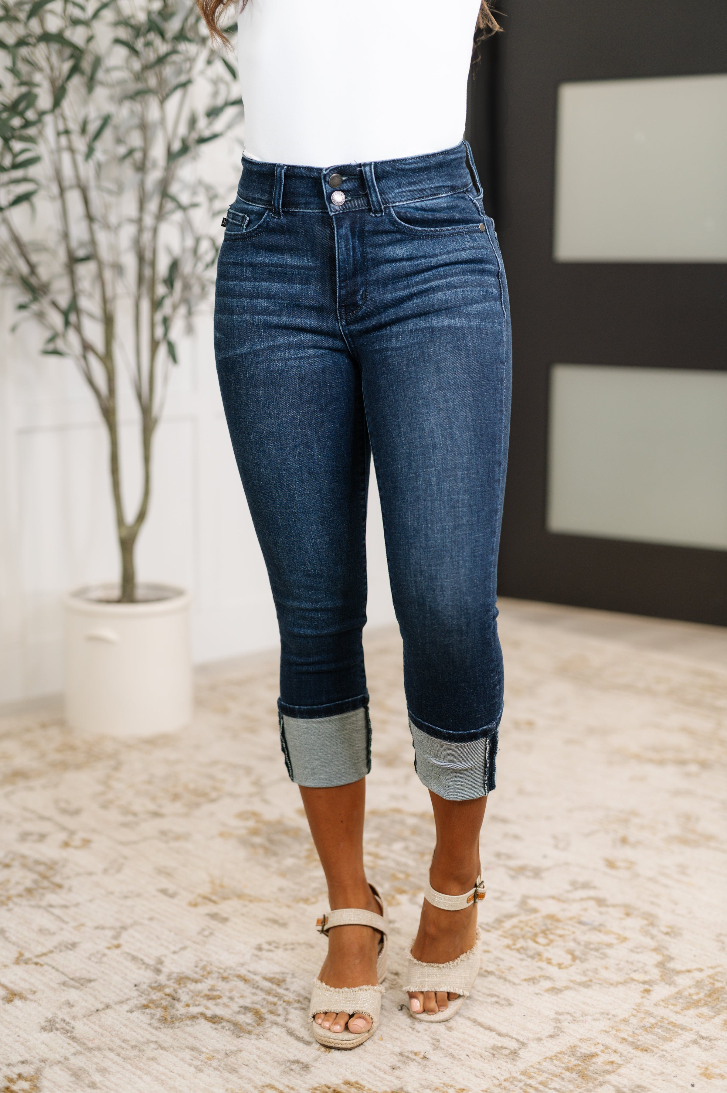 Karen High Rise Double Waist Band Capri Jeans Womens Ave Shops- Tilden Co.