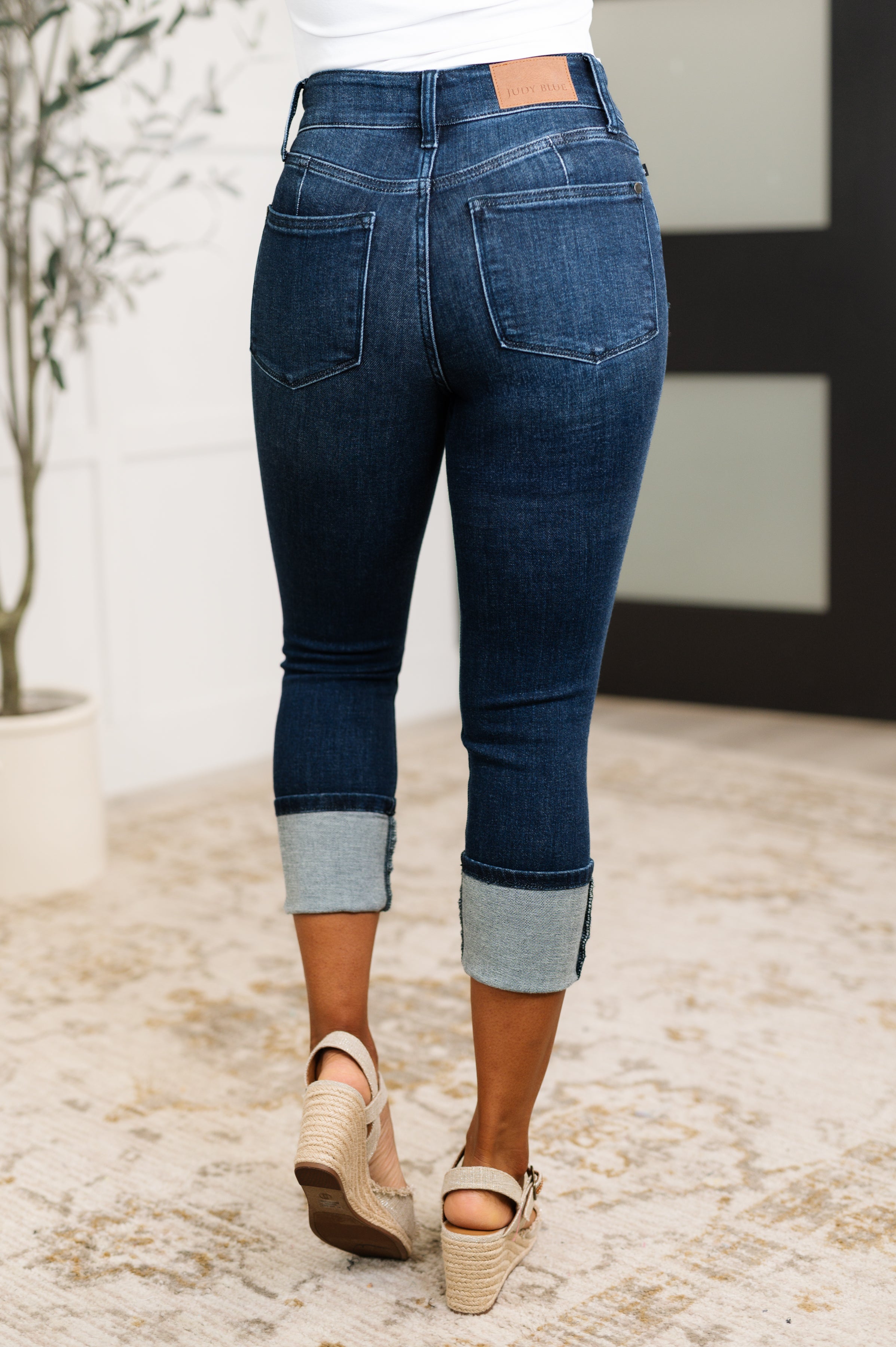 Karen High Rise Double Waist Band Capri Jeans Womens Ave Shops- Tilden Co.