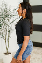 Knit Pick Basic Tee in Black Womens Ave Shops- Tilden Co.