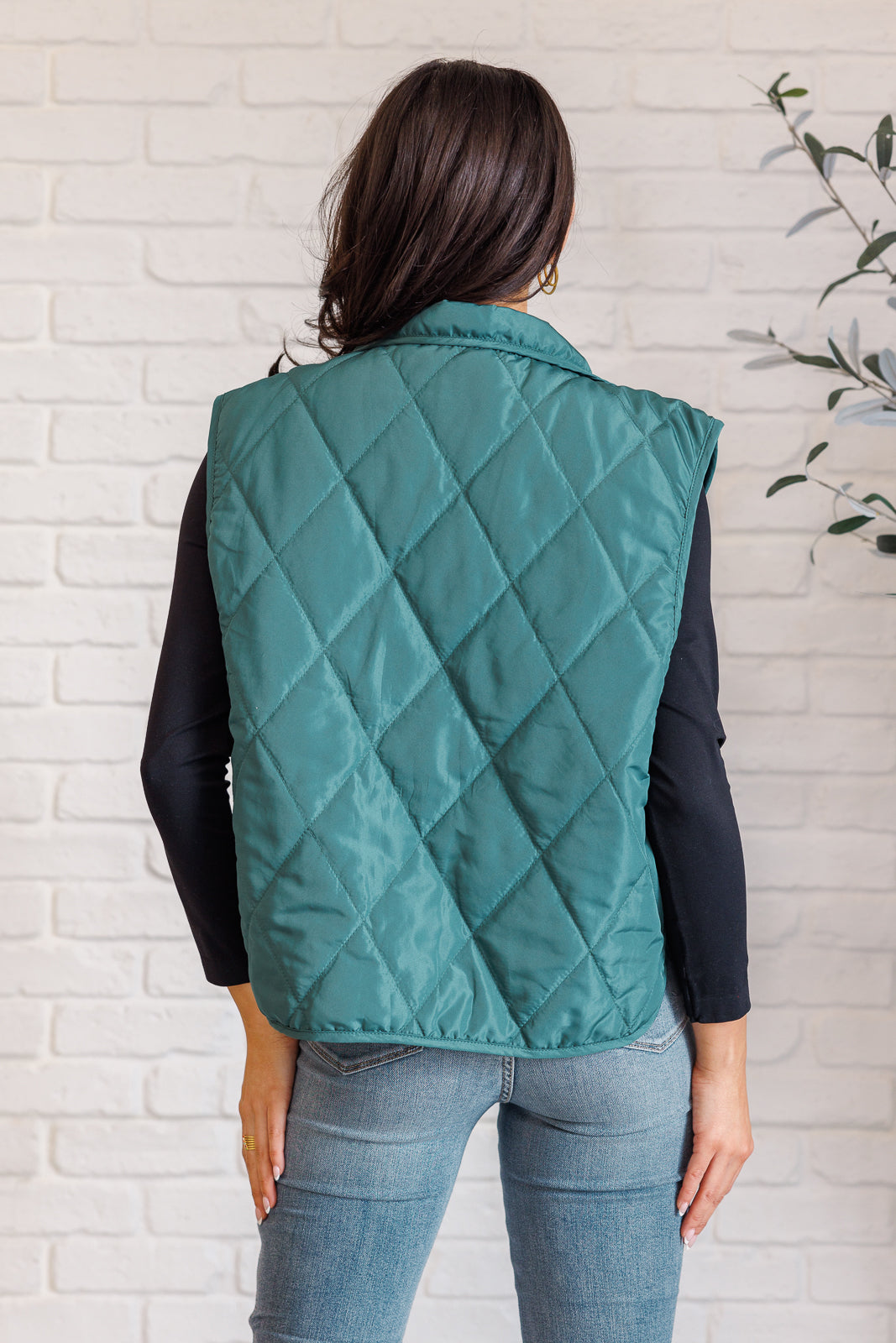 Layering Queen Quilted Puffer Vest in Hunter Green Layers Ave Shops- Tilden Co.
