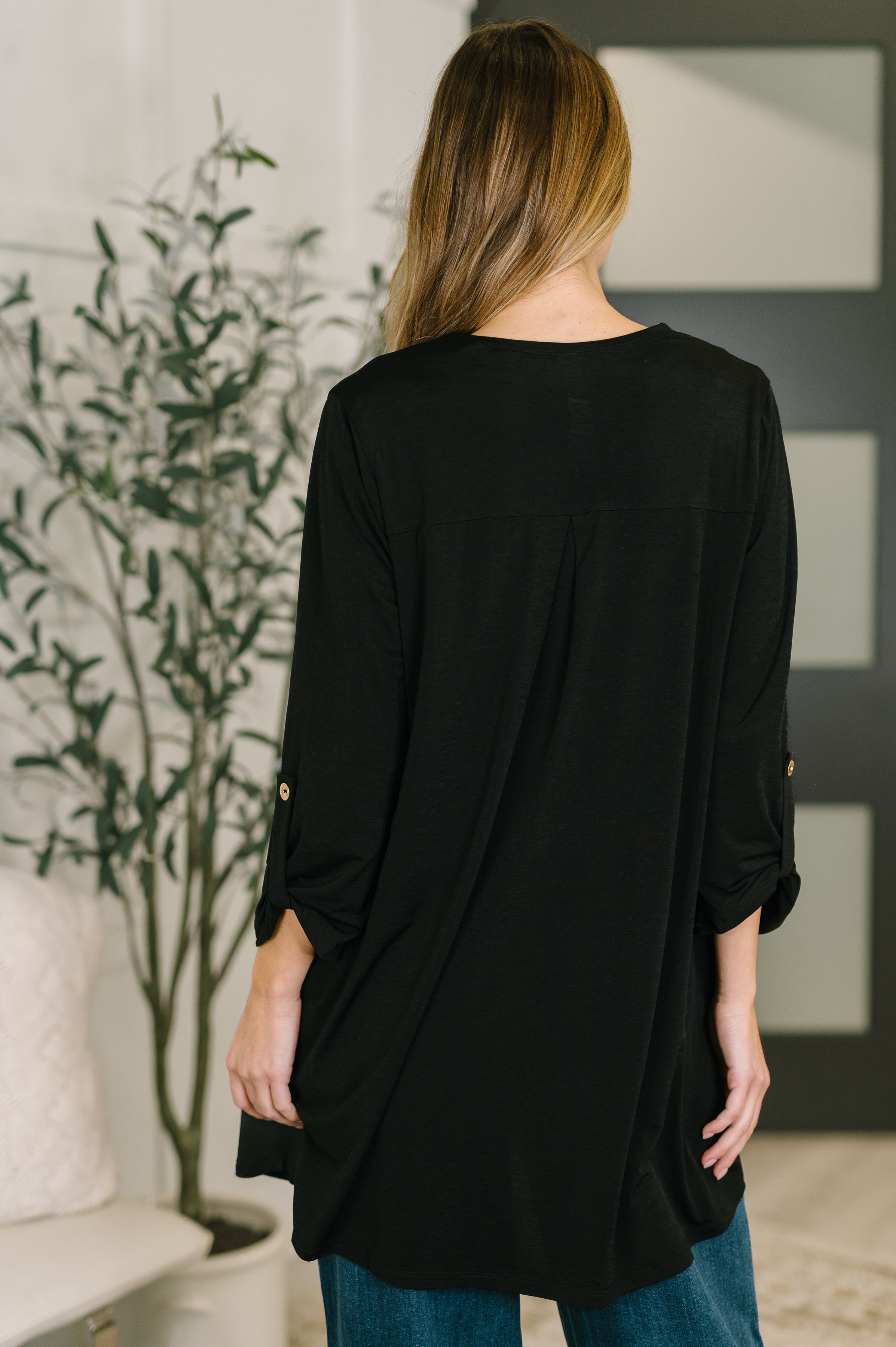 Lizzy Cardigan in Black Cardigan Ave Shops- Tilden Co.