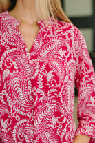 Lizzy Top in Pink Paisley T-Shirt Ave Shops- Tilden Co.