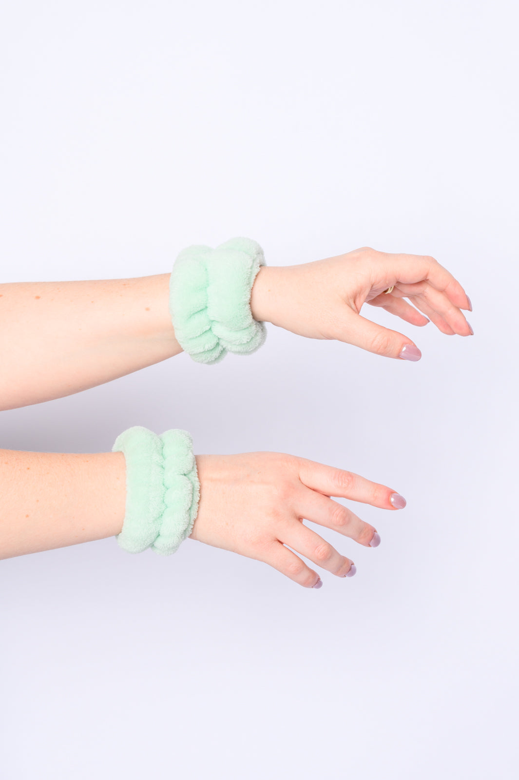 Lost in the Moment Headband and Wristband Set in Green    Health & Beauty Ave Shops- Tilden Co.